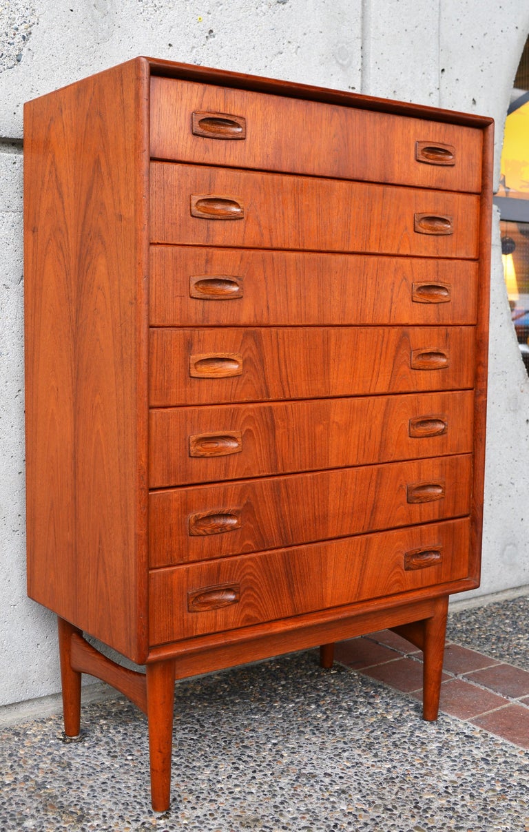 Danish Teak Narrow Highboy Dresser / Chest of Drawers by Arne Hovmand