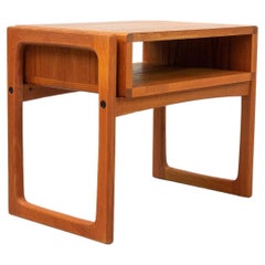 Dänischer Nachttisch aus Teakholz, 1960er Jahre