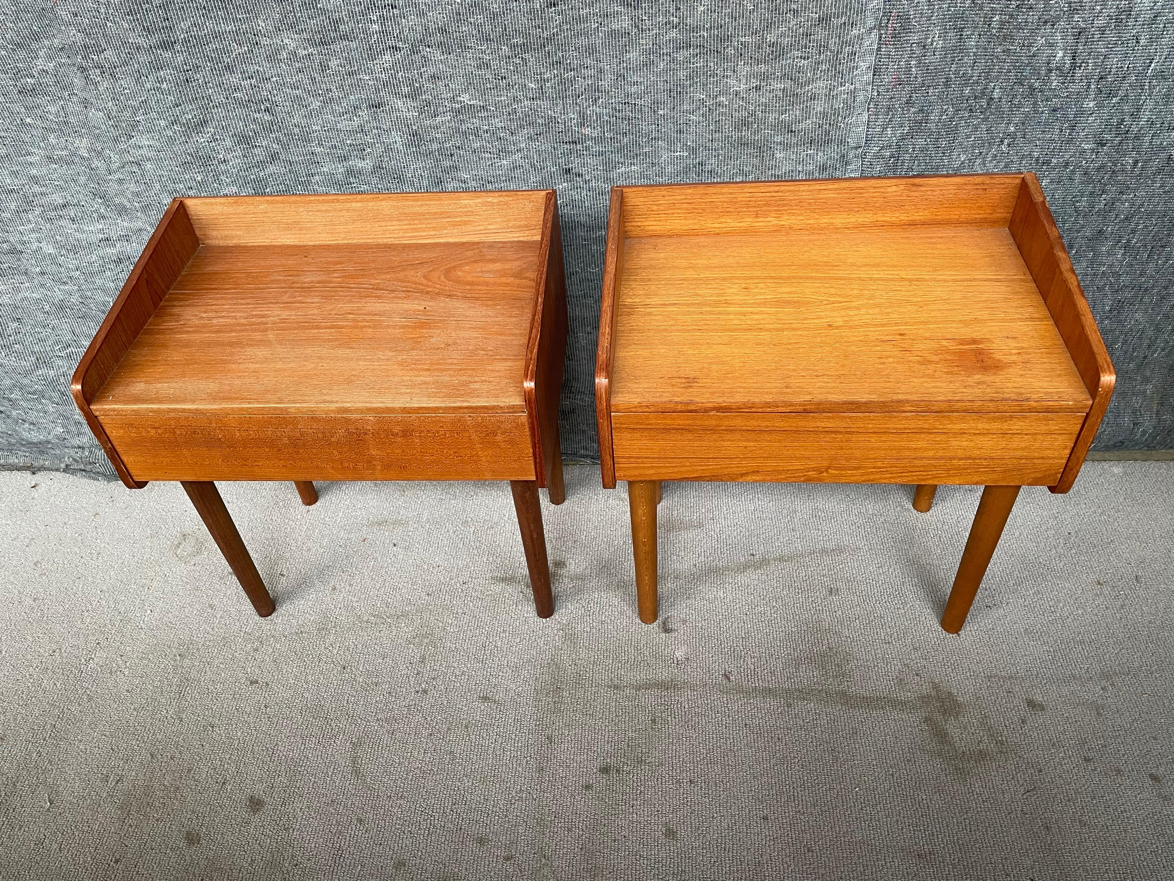 Mid-Century Modern Danish Teak Nightstands from the 1960´S