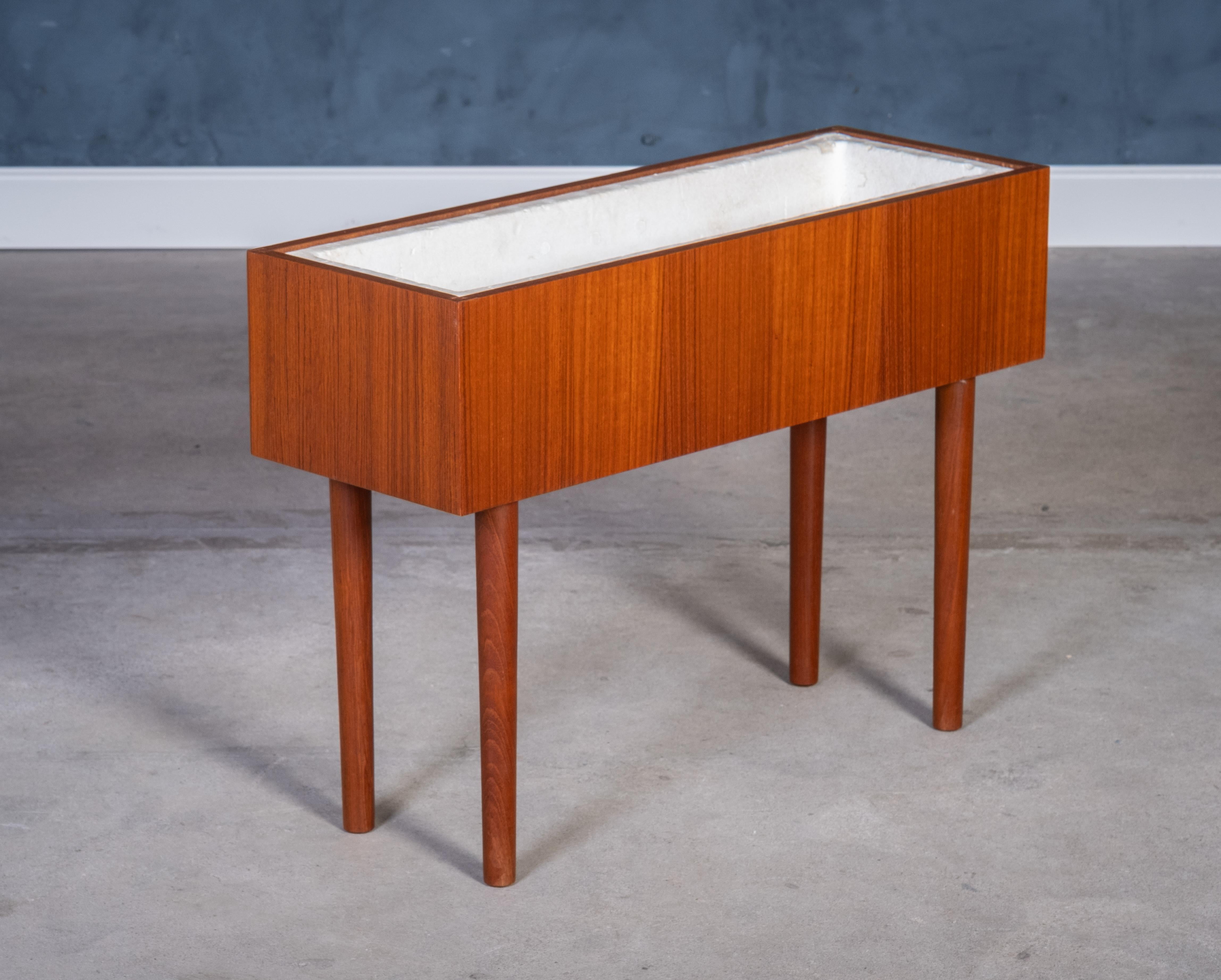 Mid-Century Modern Danish Teak Planter with Styrofoam Insert, 1960s For Sale