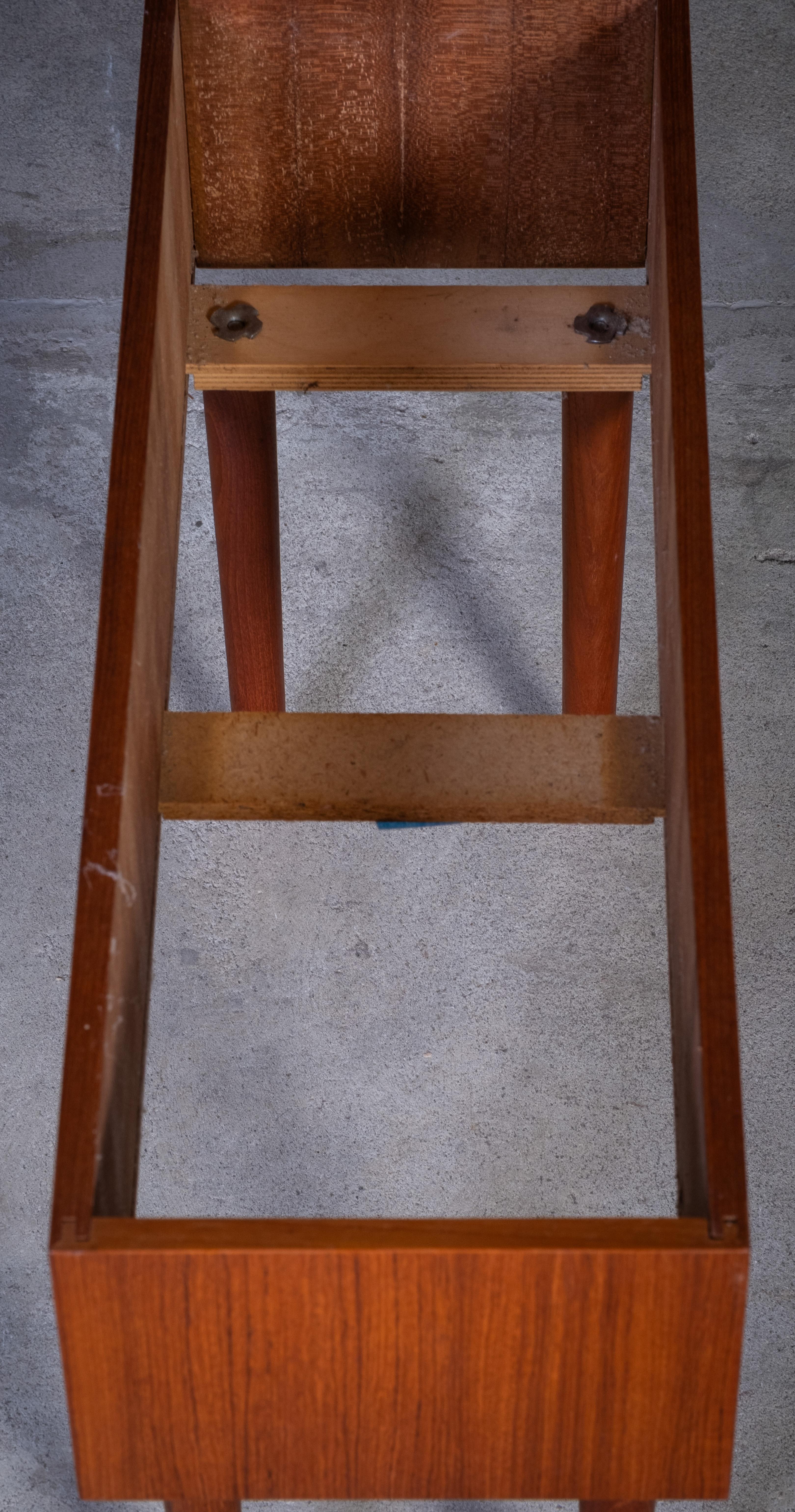 Danish Teak Planter with Styrofoam Insert, 1960s For Sale 3