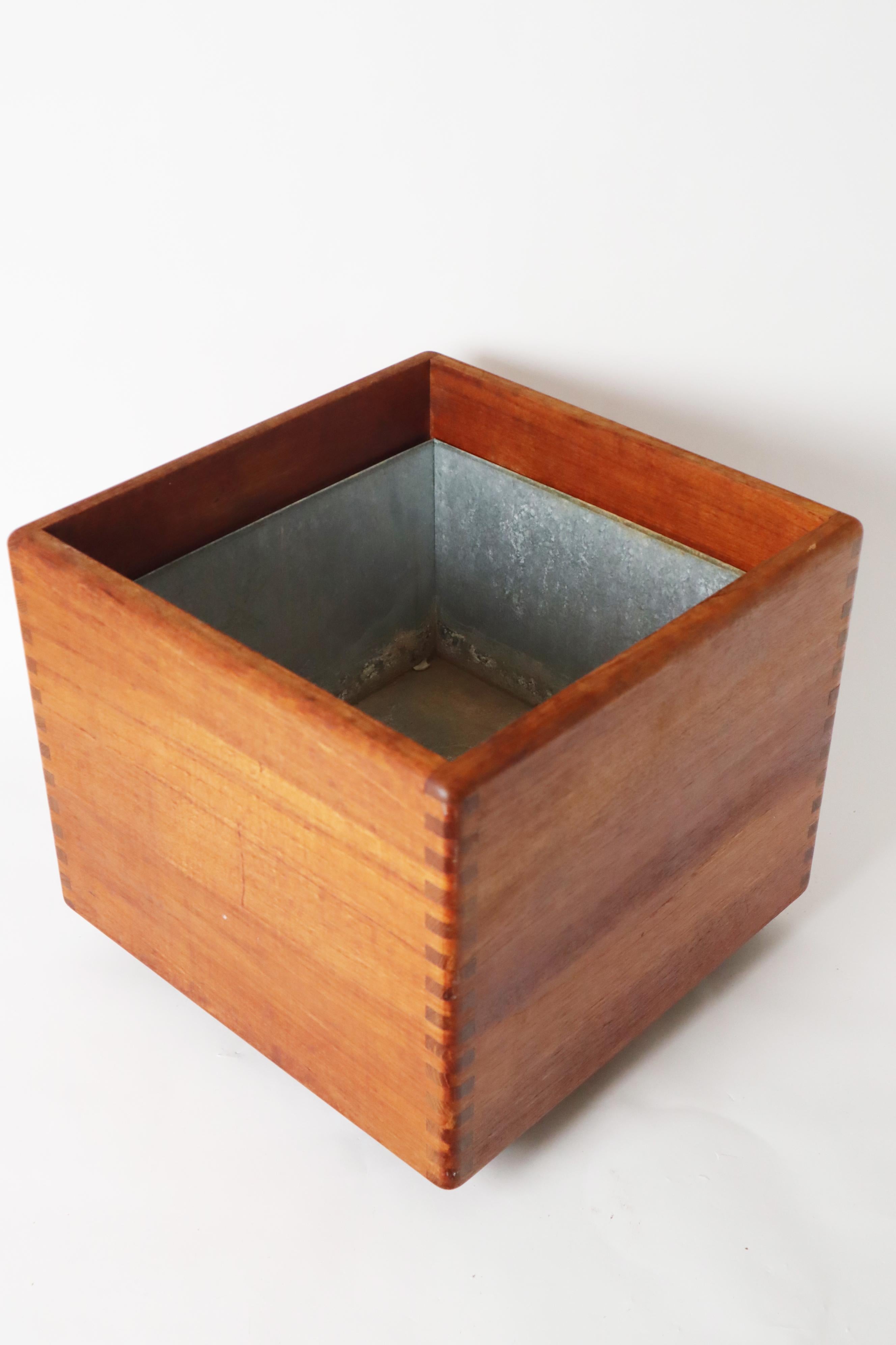 Danish Teak Planter with Zinc Tub by Salin Furniture For Sale 5