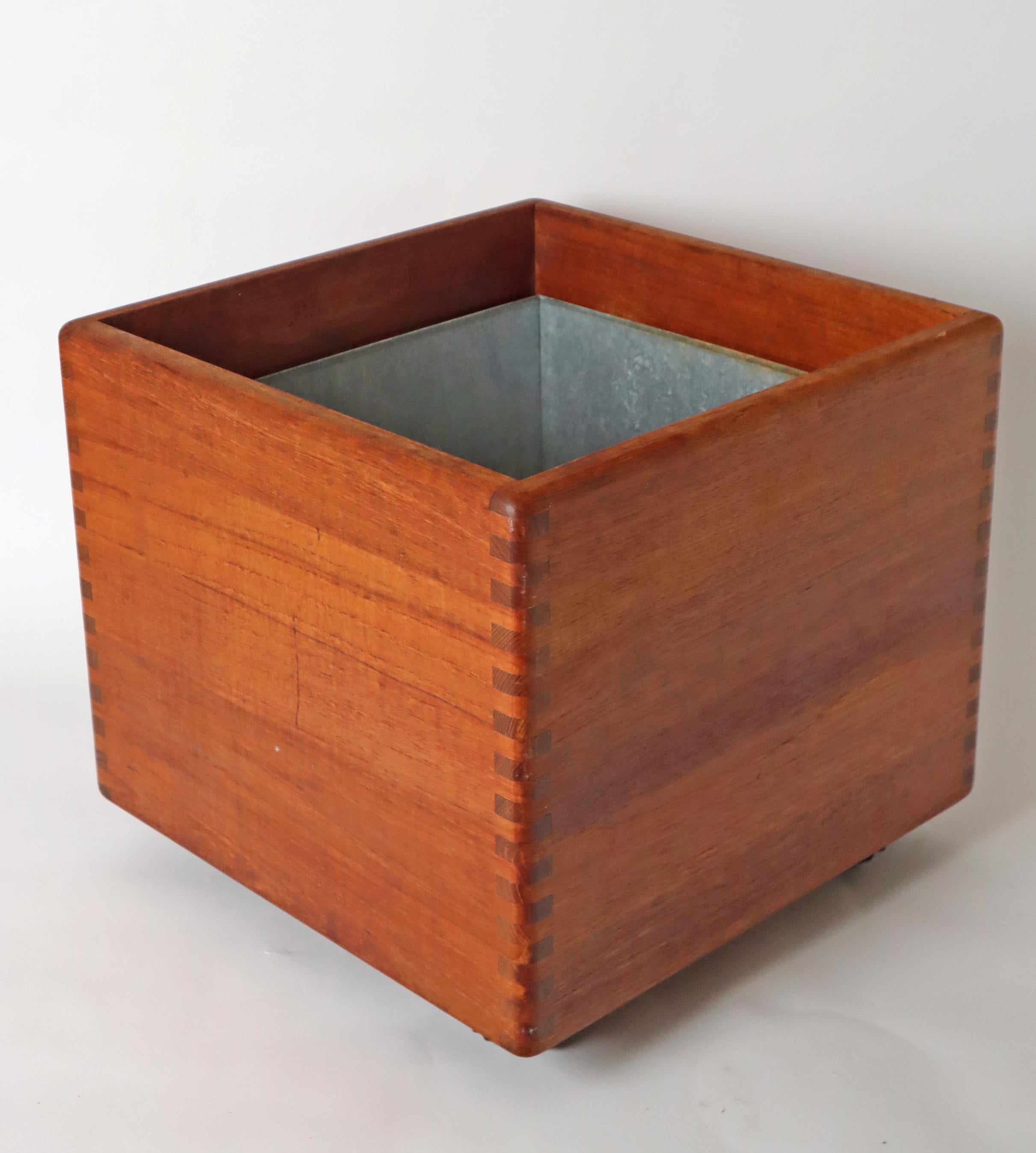 Danish Teak Planter with Zinc Tub by Salin Furniture For Sale 6