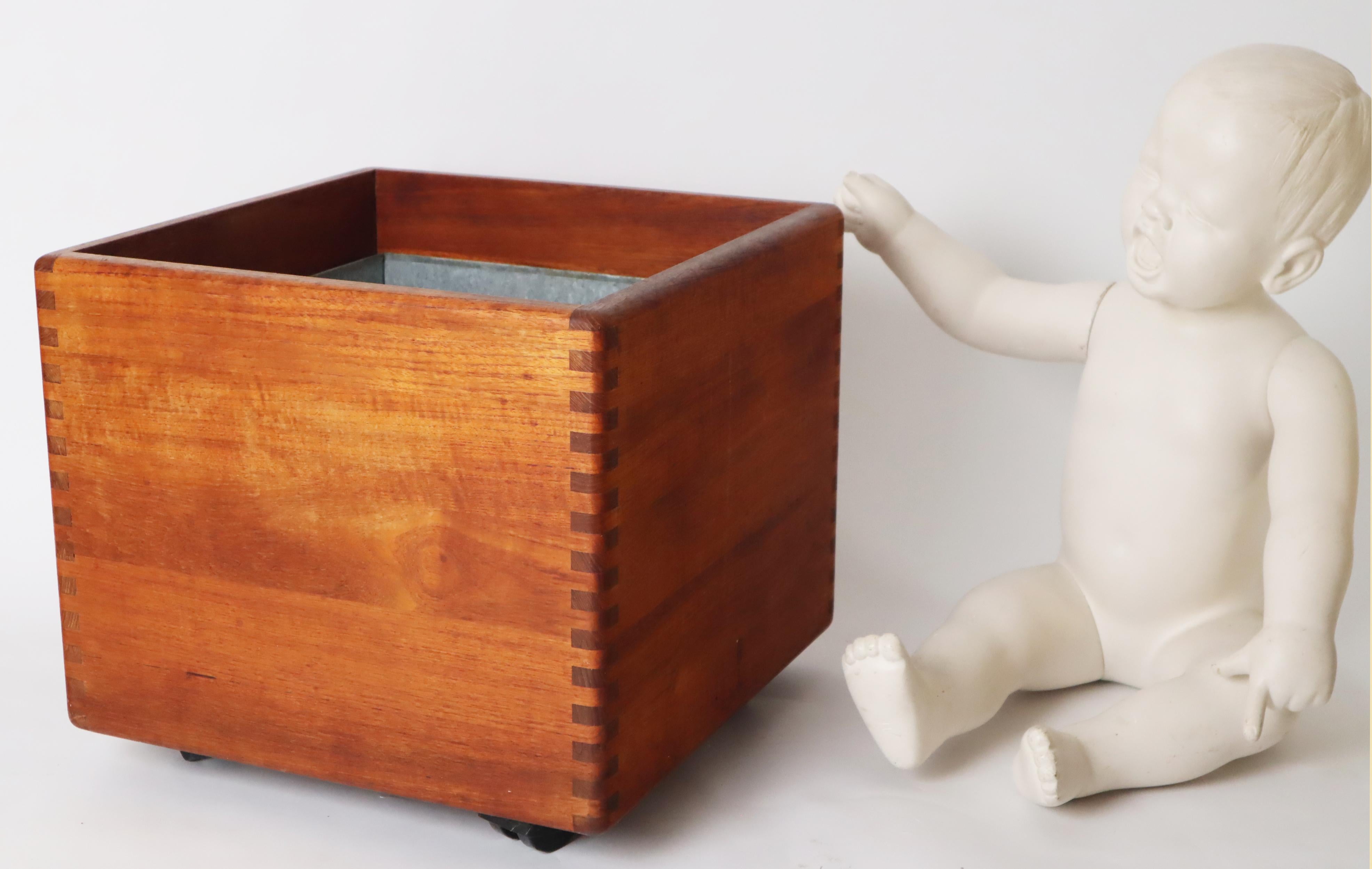 Late 20th Century Danish Teak Planter with Zinc Tub by Salin Furniture For Sale