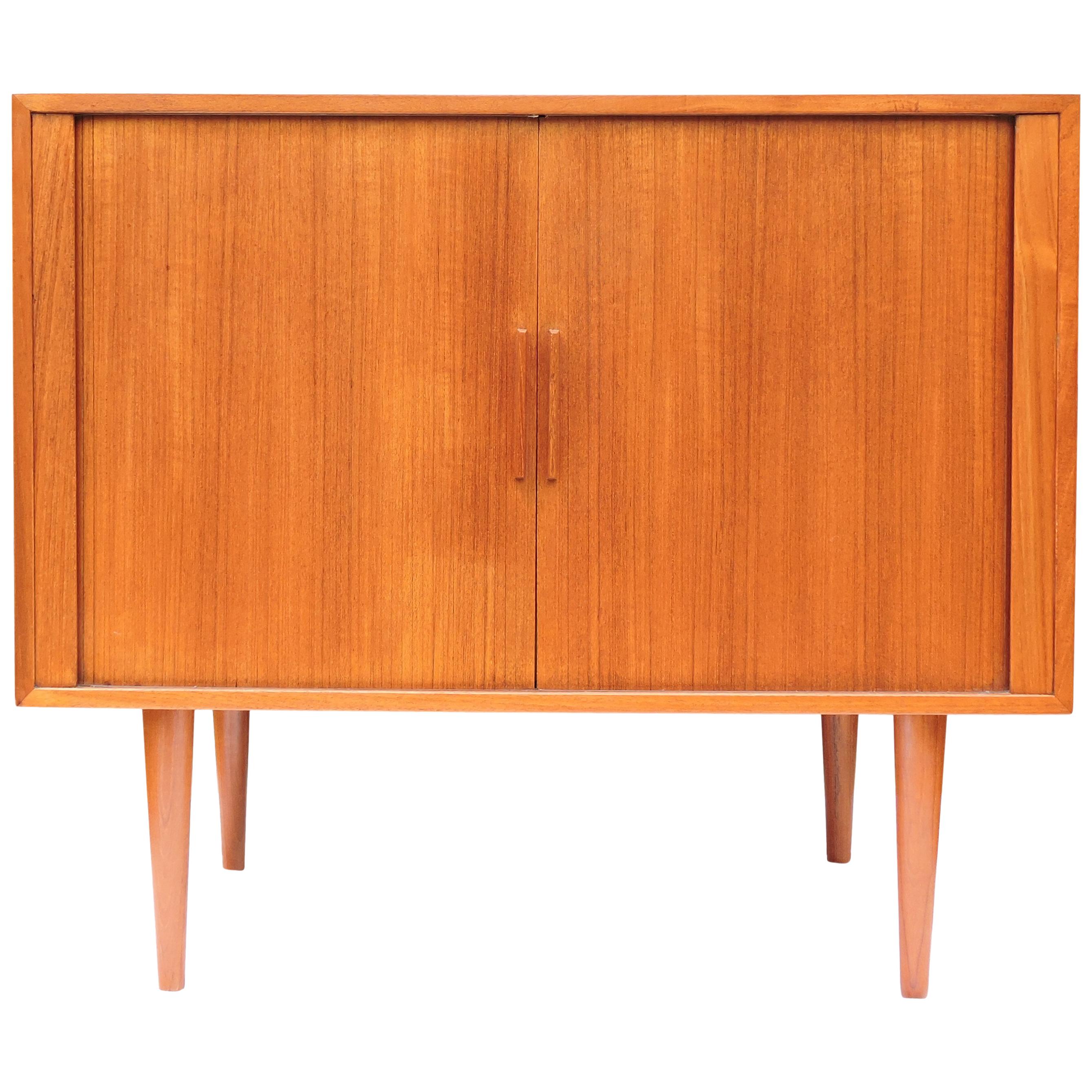 Danish Teak Record Player/Bar Cabinet by Kai Kristiansen for FM Møbler, 1960s