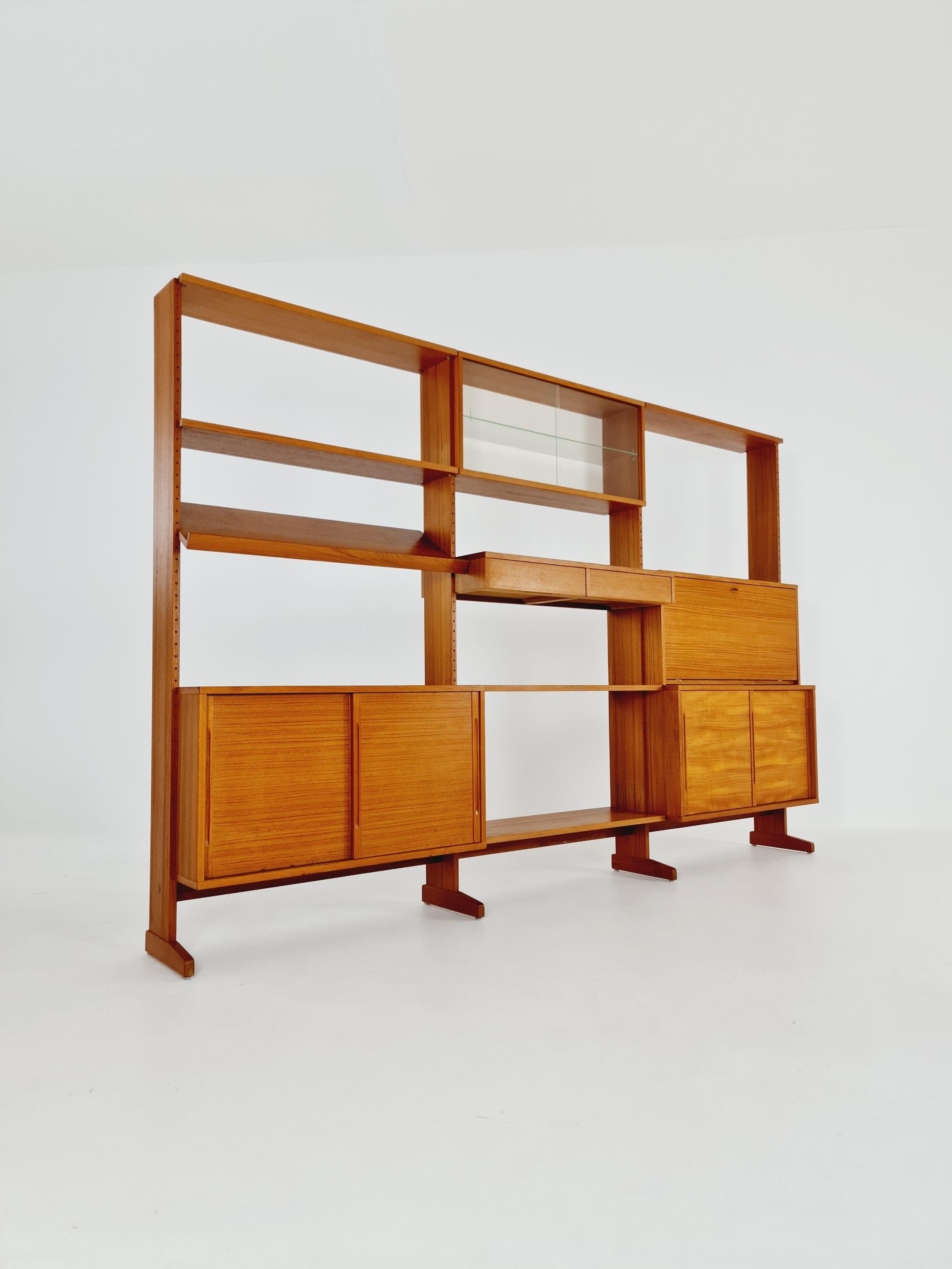 Danish teak room divider, modular library bookcase by L Chr Larsen & Son For Sale 8