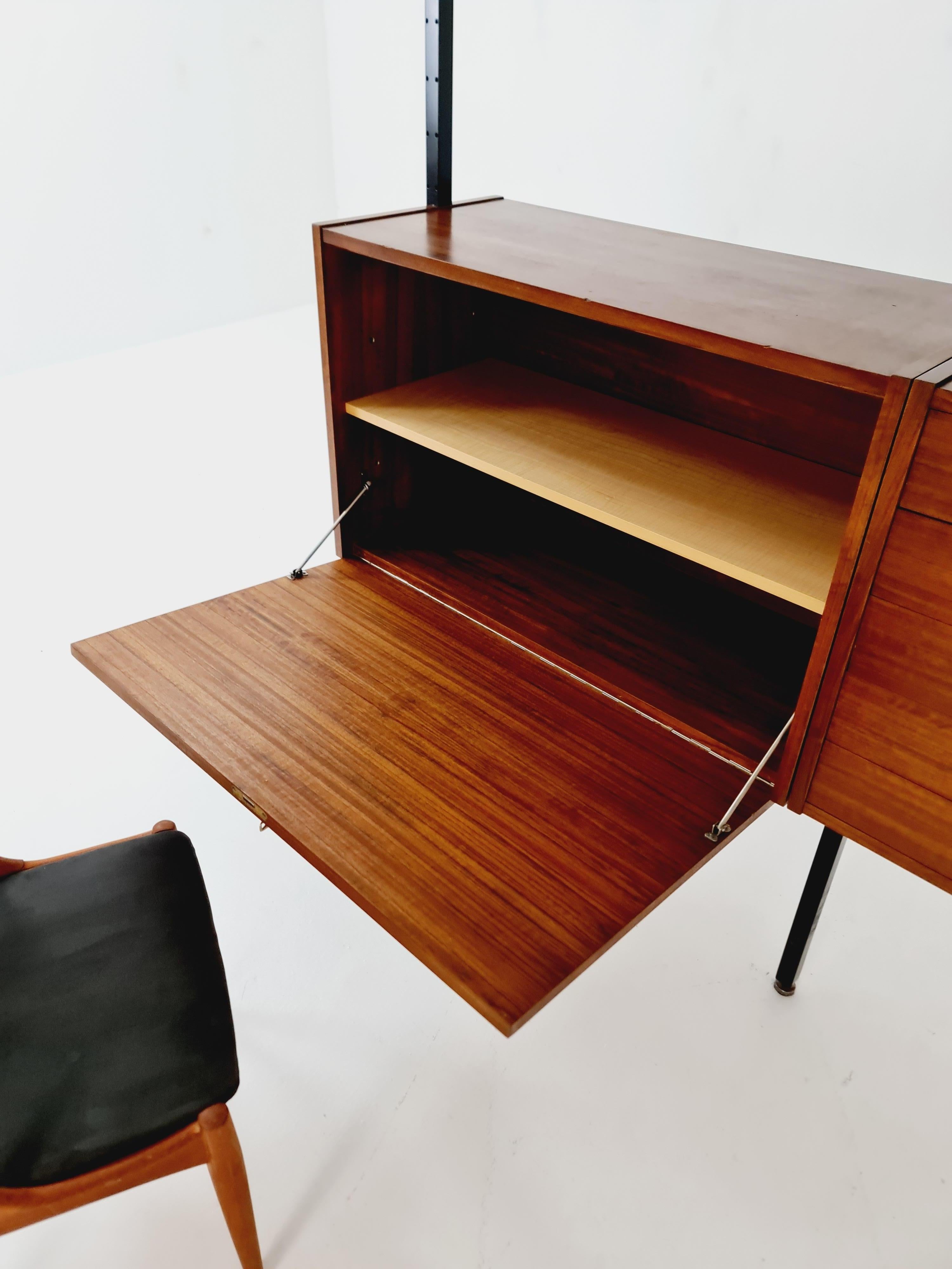 Danish teak room divider modular vintage library bookcase shelf-system , 1960s For Sale 3