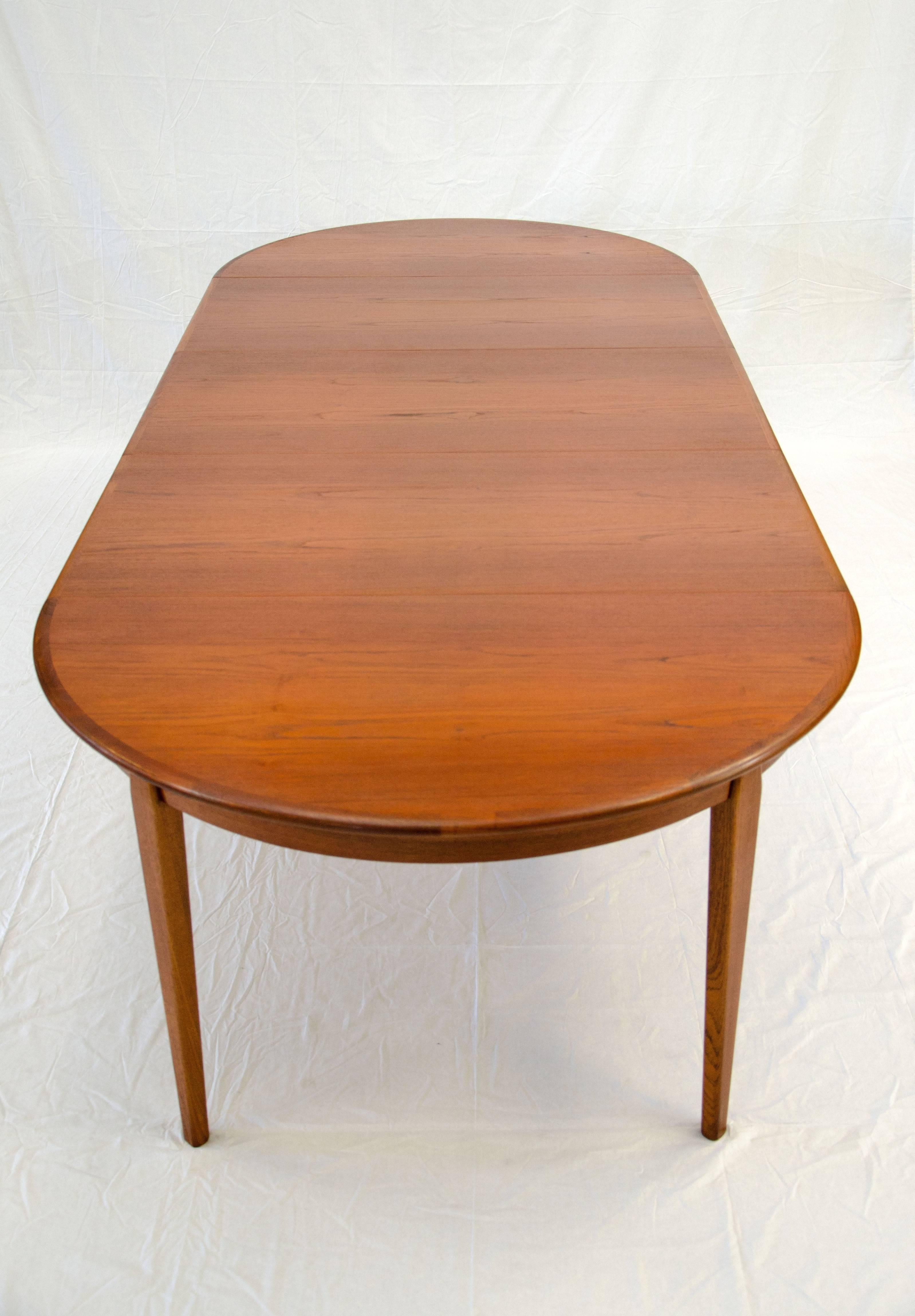 Danish Teak Round Dining Table, Three Leaves with Aprons by H. Sigh & Sons In Excellent Condition In Crockett, CA