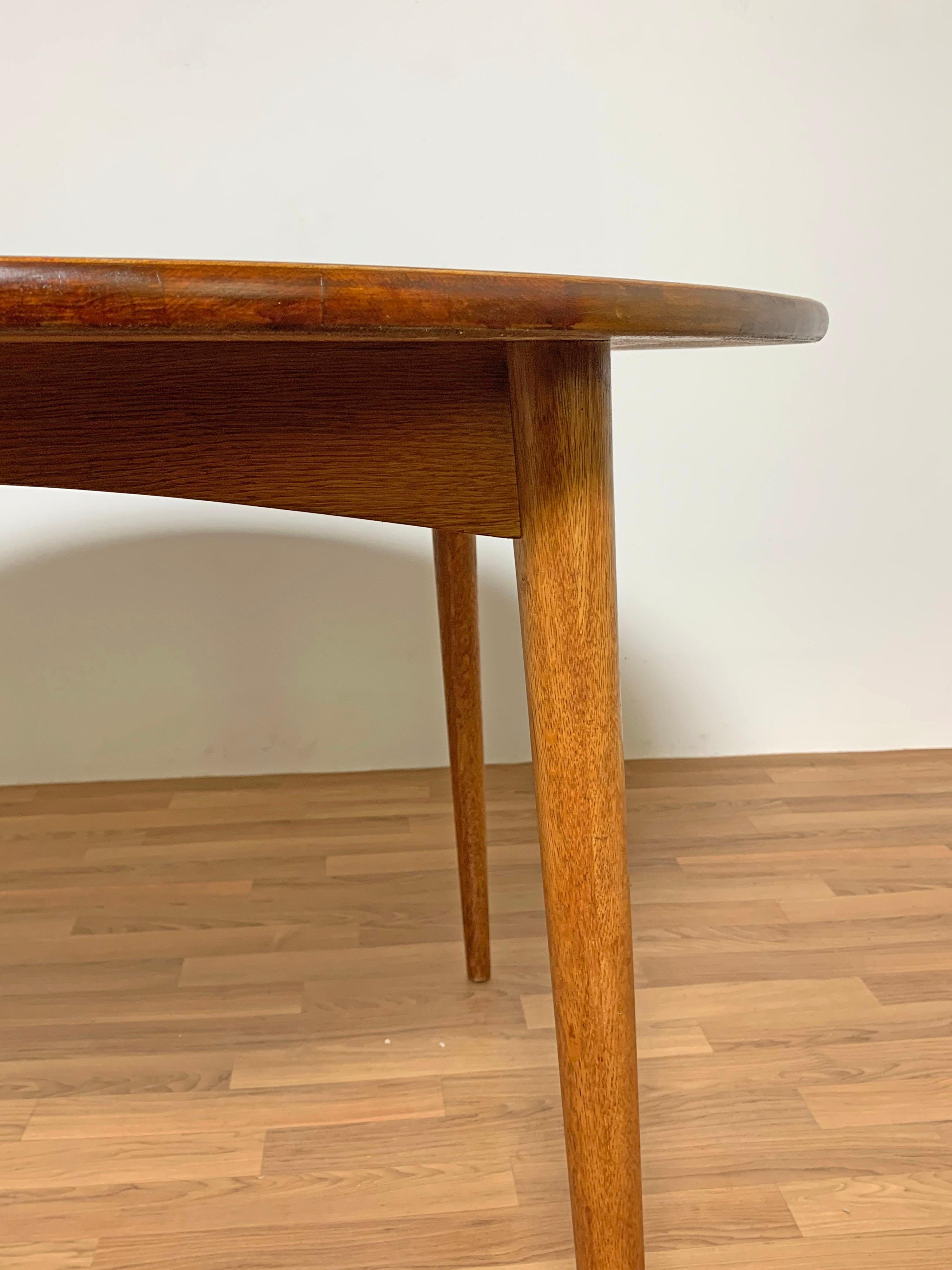 Danish Teak Round Dining Table with Two Leaves, Circa 1950s 3
