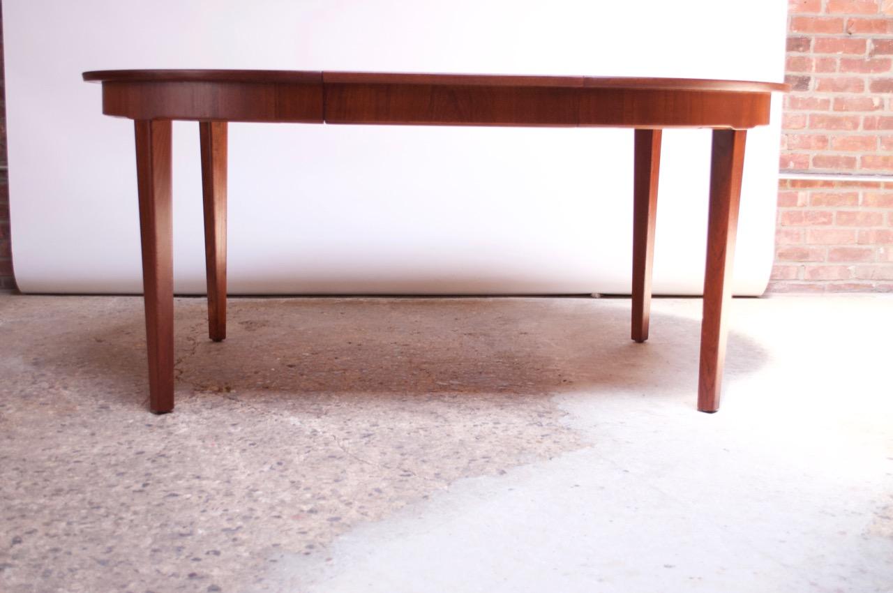 Mid-Century Modern Danish Teak Round Extendable Dining Table by Skovmand Andersen