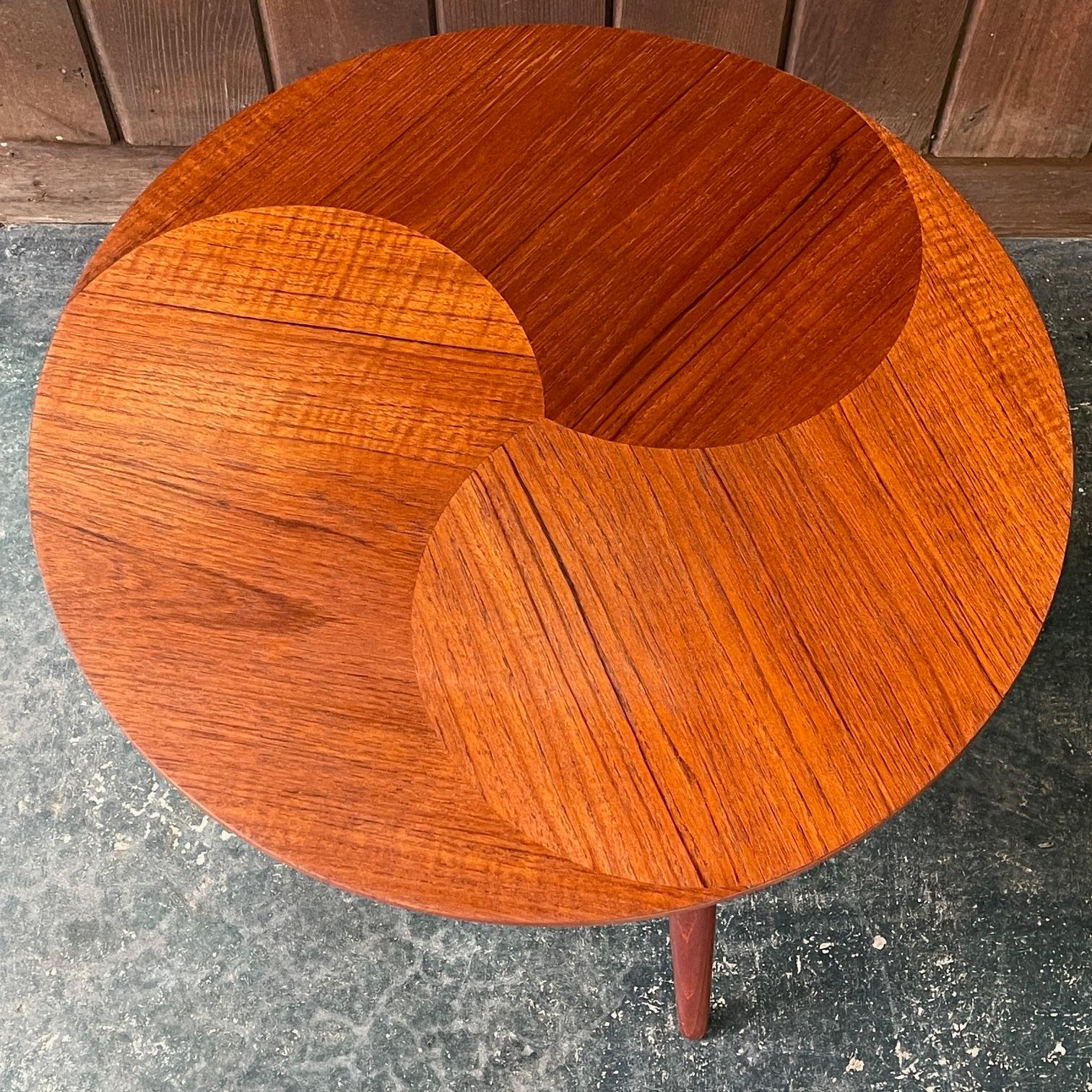 Runder, kleiner dänischer Teakholz-Tisch mit Pinwheel-Intarsien, Vintage, Mid-Century Skandinavisch, skandinavisch im Zustand „Gut“ im Angebot in Hyattsville, MD