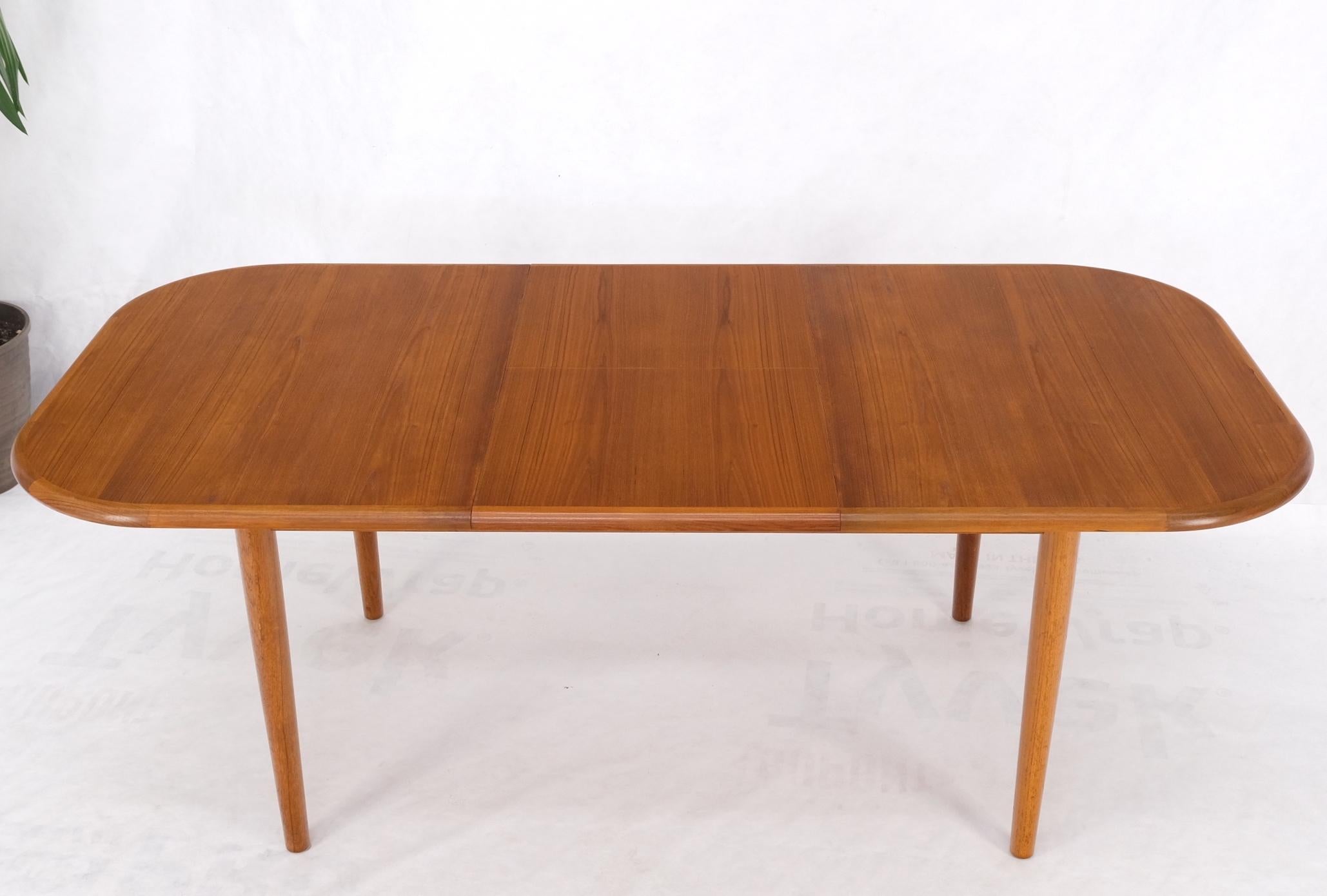 Mid-Century Modern Danish Teak Rounded Corners Rectangle Dining Table One Hide Away Board Leaf Mint For Sale
