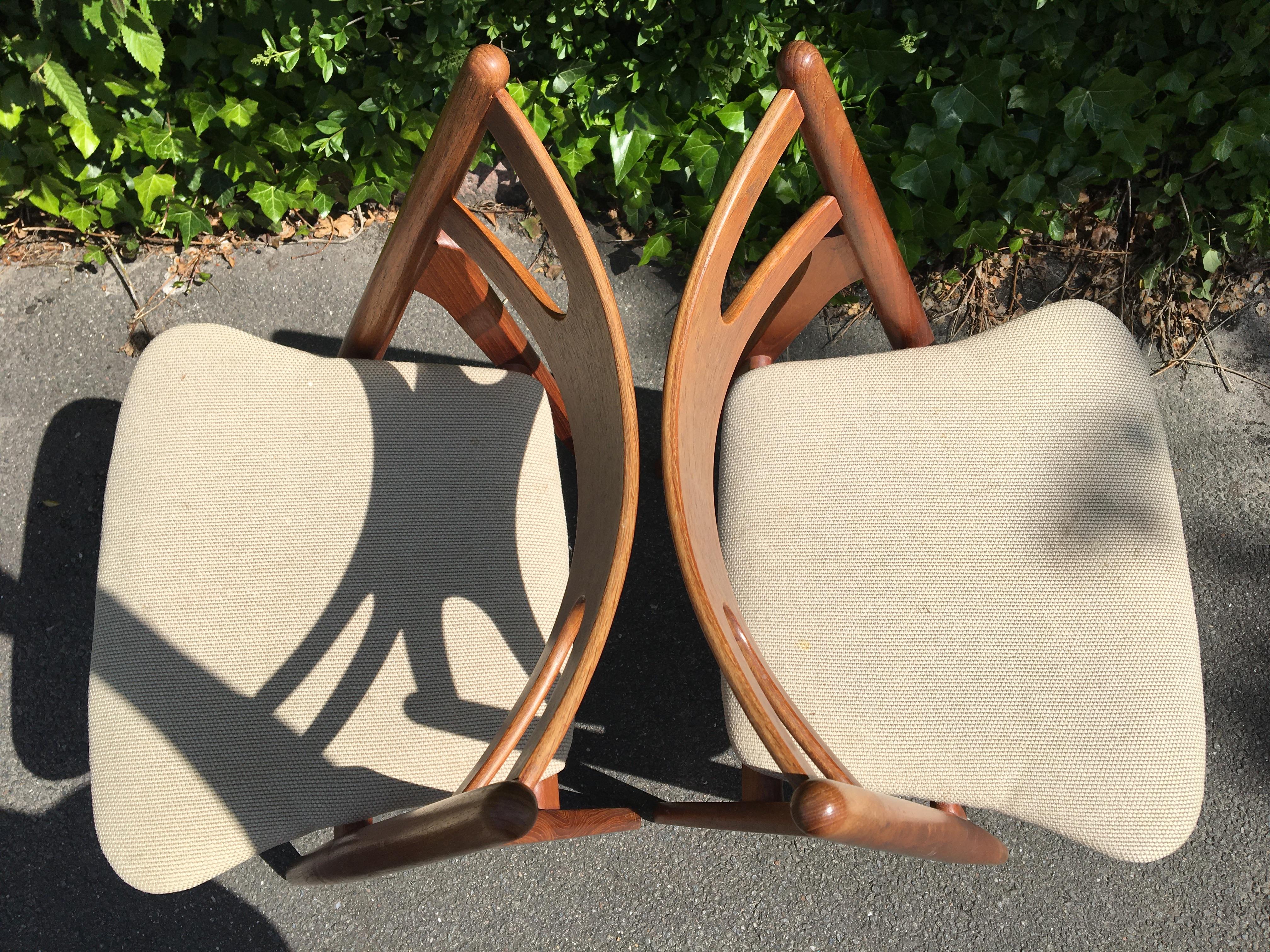 Danish Teak Sawbuck Chairs by Hans J. Wegner For Sale 2