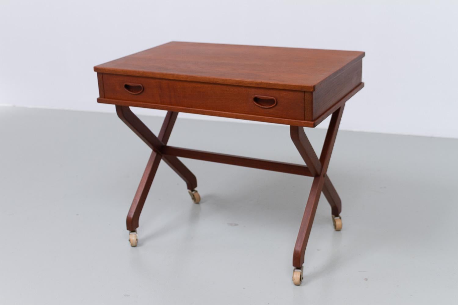 Danish Teak Side Table with Drawer, 1960s. For Sale 8