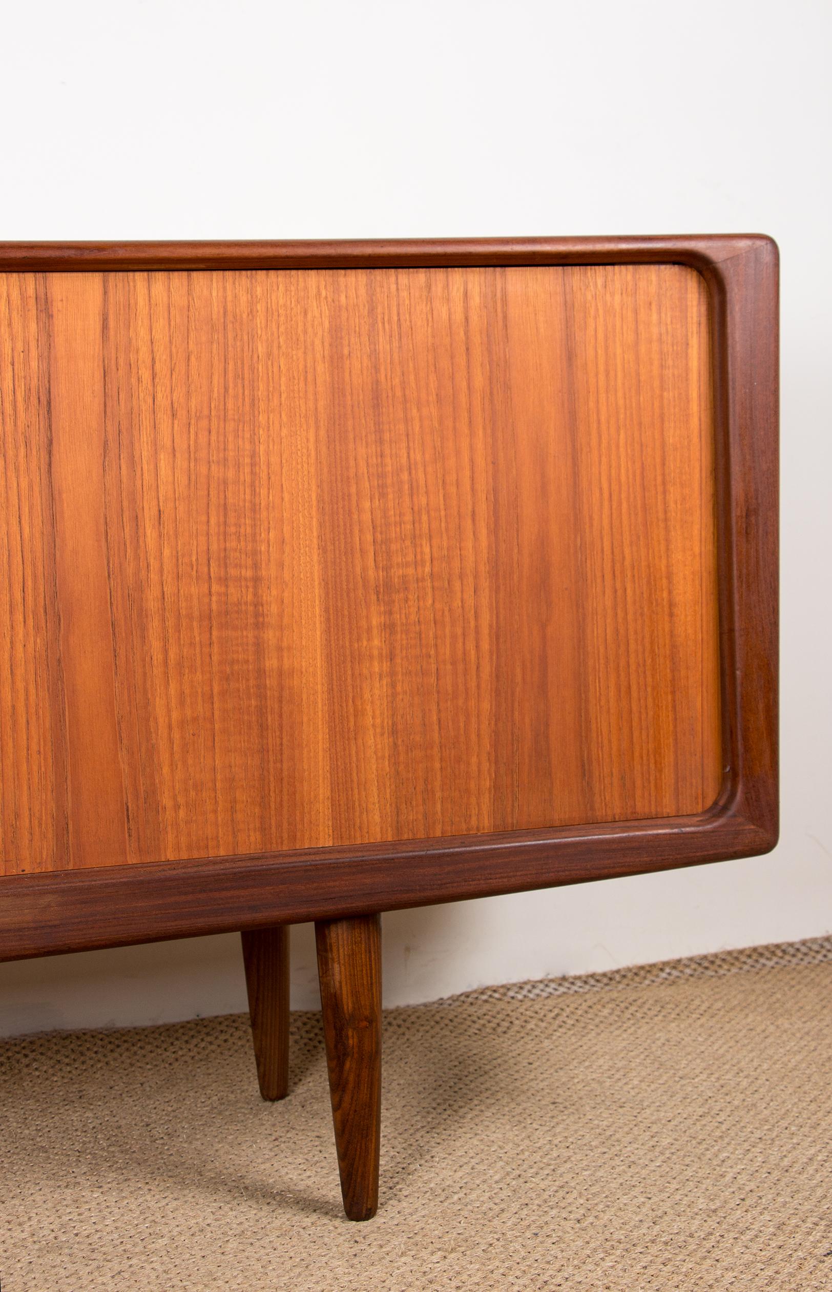 Danish Teak Sideboard by Henry Walter Klein for Bramin, 1960s In Good Condition In JOINVILLE-LE-PONT, FR