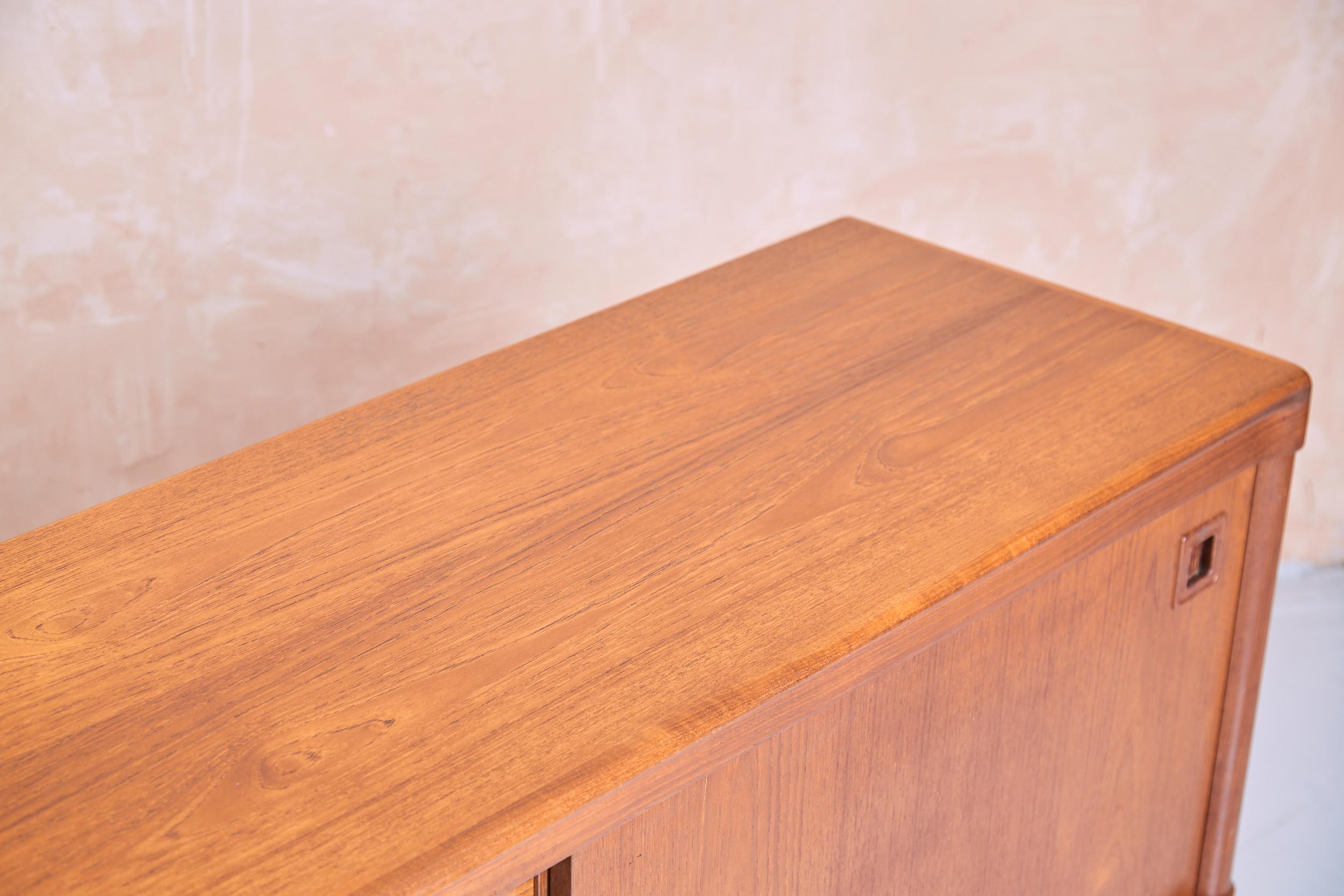 Credenza in teak danese di H. H. A. Klein per Bramin, 1960 in vendita 10