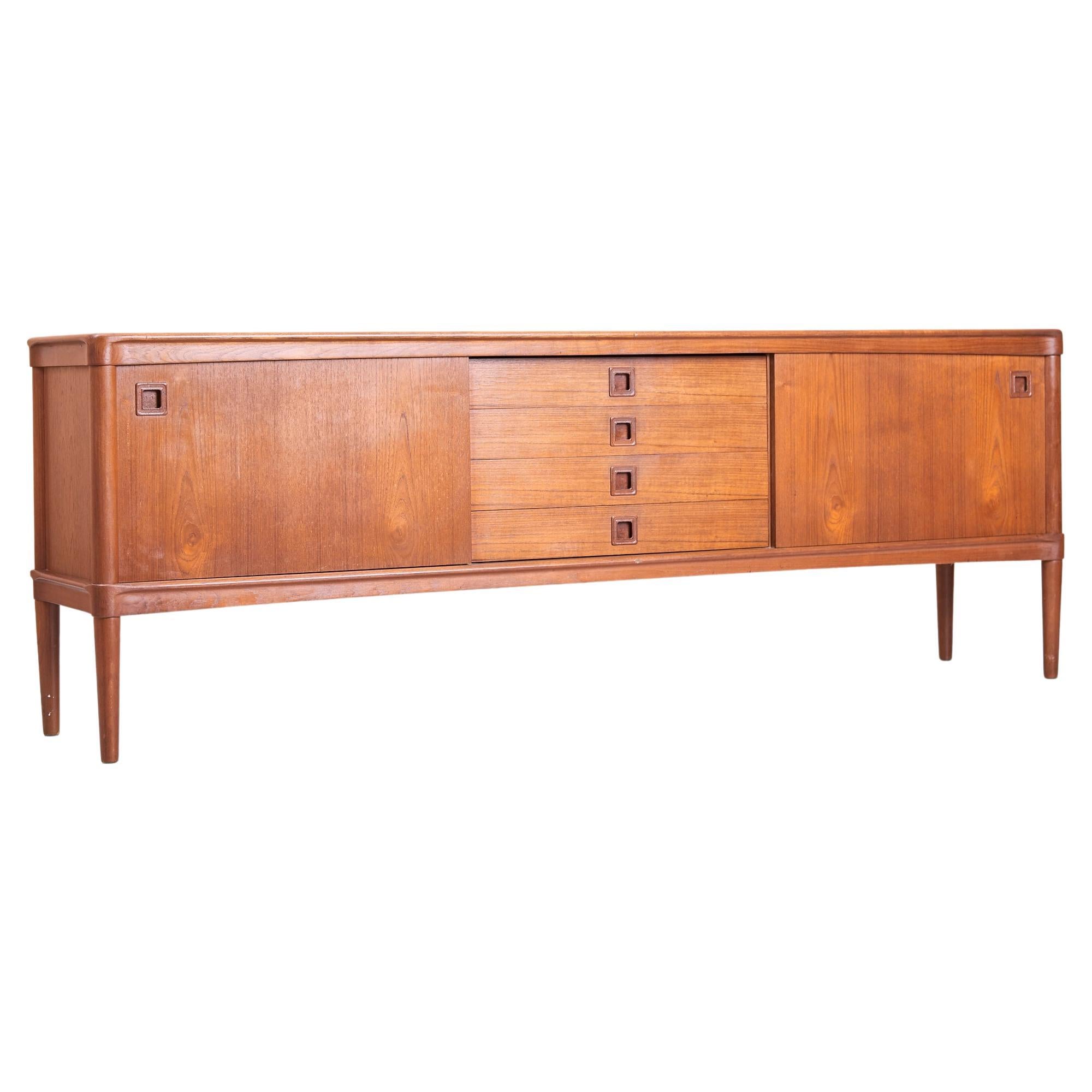 Buffet danois en teck par H.W. Klein pour Bramin, années 1960