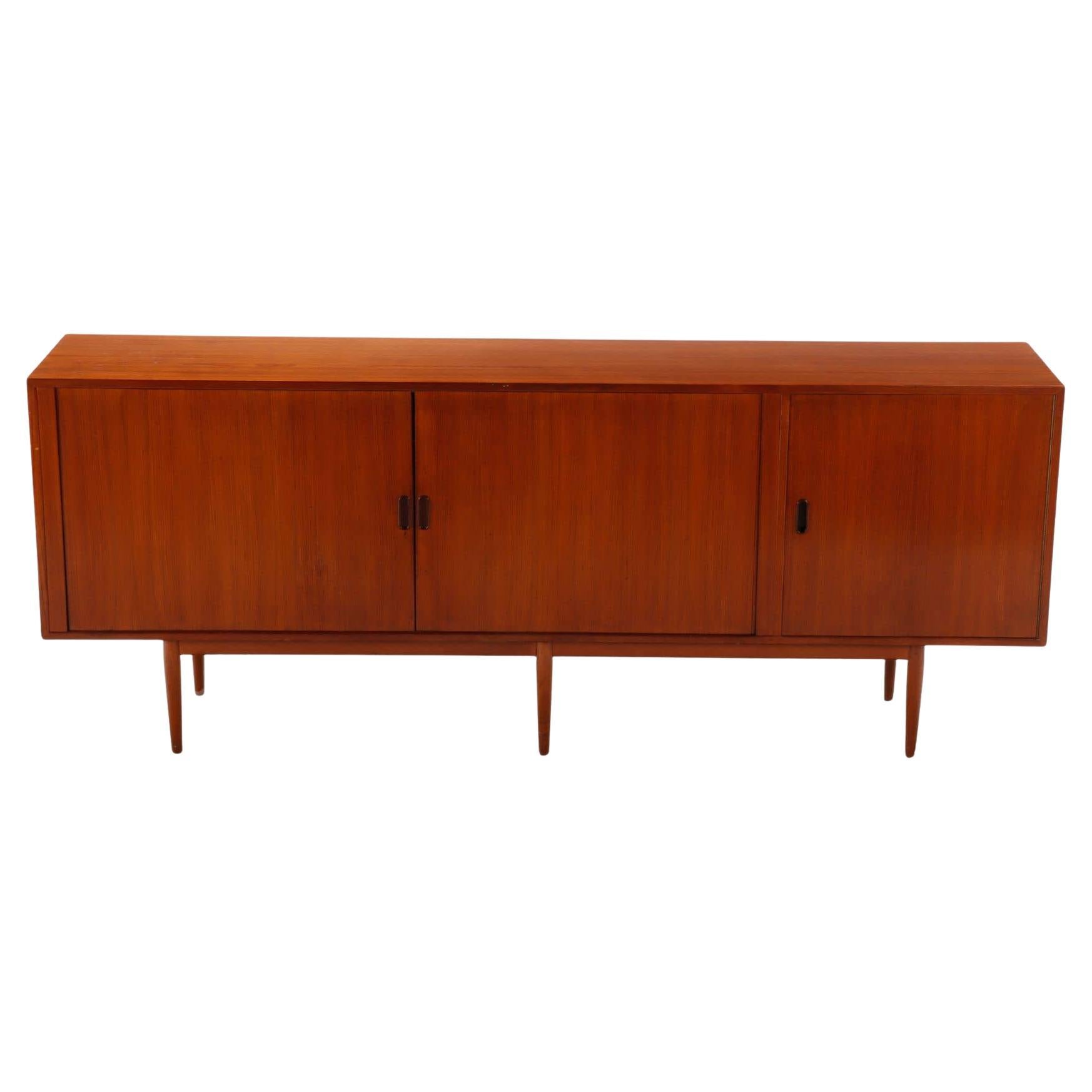 Dänisches Teakholz Sideboard / Credenze, Arne Vodder für Sibast, um 1960. im Angebot