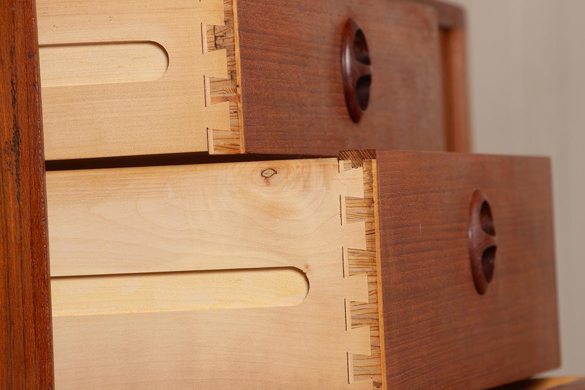 Danish teak sideboard model 42 by Harry Østergaard for Randers Mobelfabrik 1960. For Sale 9
