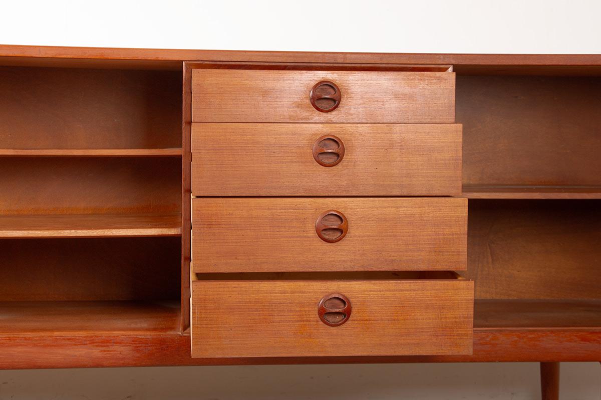 Danish teak sideboard model 42 by Harry Østergaard for Randers Mobelfabrik 1960. For Sale 2