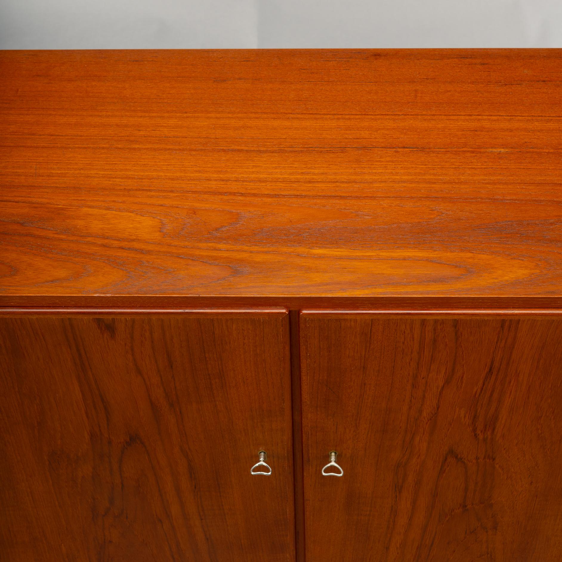 Credenza danese in teak n. 42 di Carlo Jensen per Hundevad & Co. in vendita 5