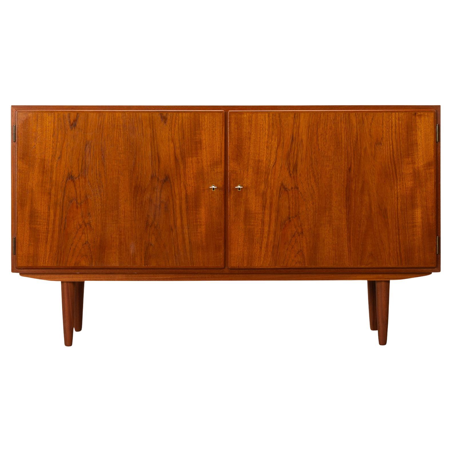 Buffet danois en teck n° 42 de Carlo Jensen pour Hundevad & Co, années 1960