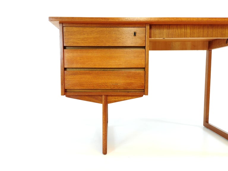 Danish Teak Single Pedestal Writing Desk Mid Century Vintage 1960 S
