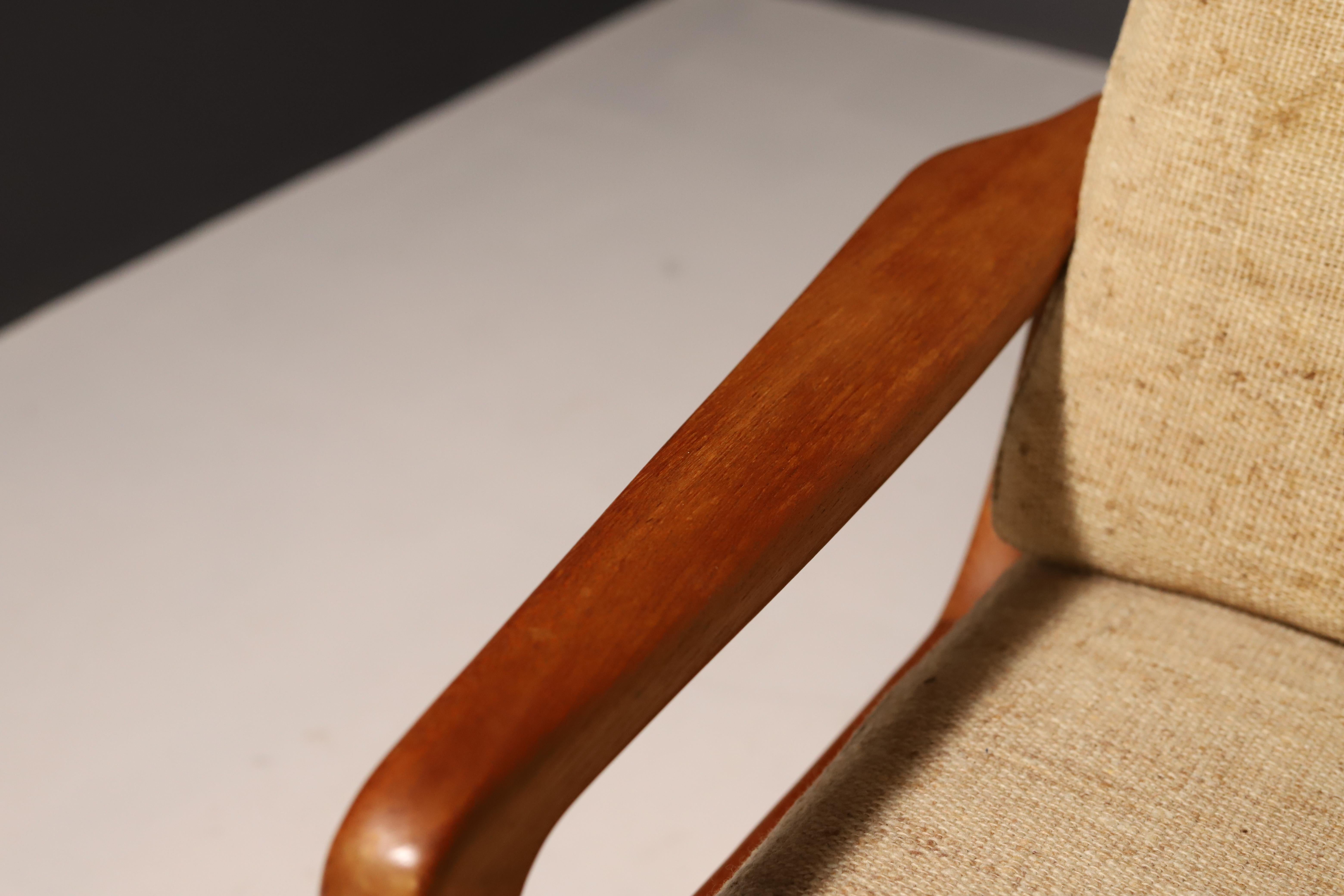 Divano in teak danese a 2 posti di Juul Kristensen Vintage in vendita 4
