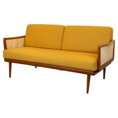 Dänisches Sofa aus Teakholz von Peter Hvidt & Orla Mølgaard-Nielsen für France & Son