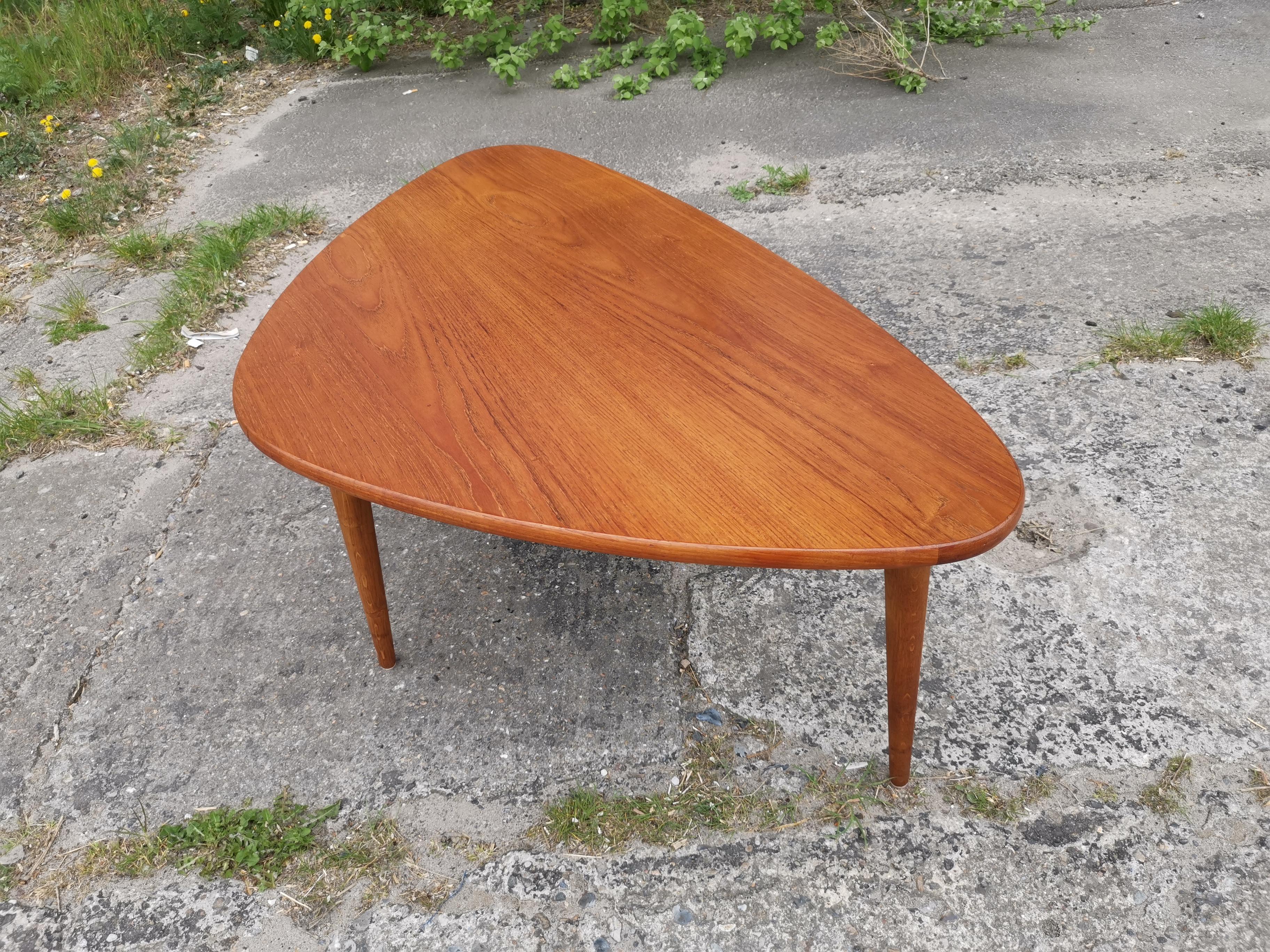 Danish Teak Sofa Table from Anton Kildeberg's Møbelfabrik, 1960's 1