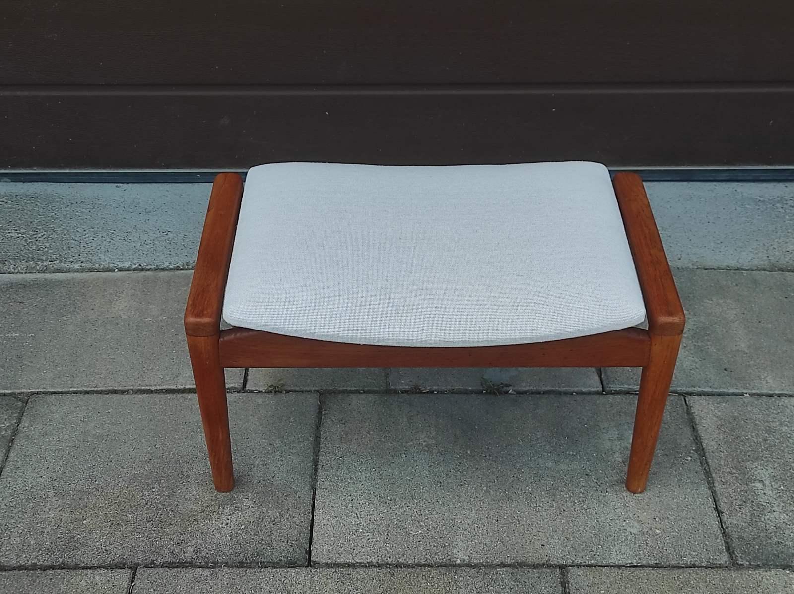 Danish Teak Stool 1950s In Good Condition For Sale In Čelinac, BA