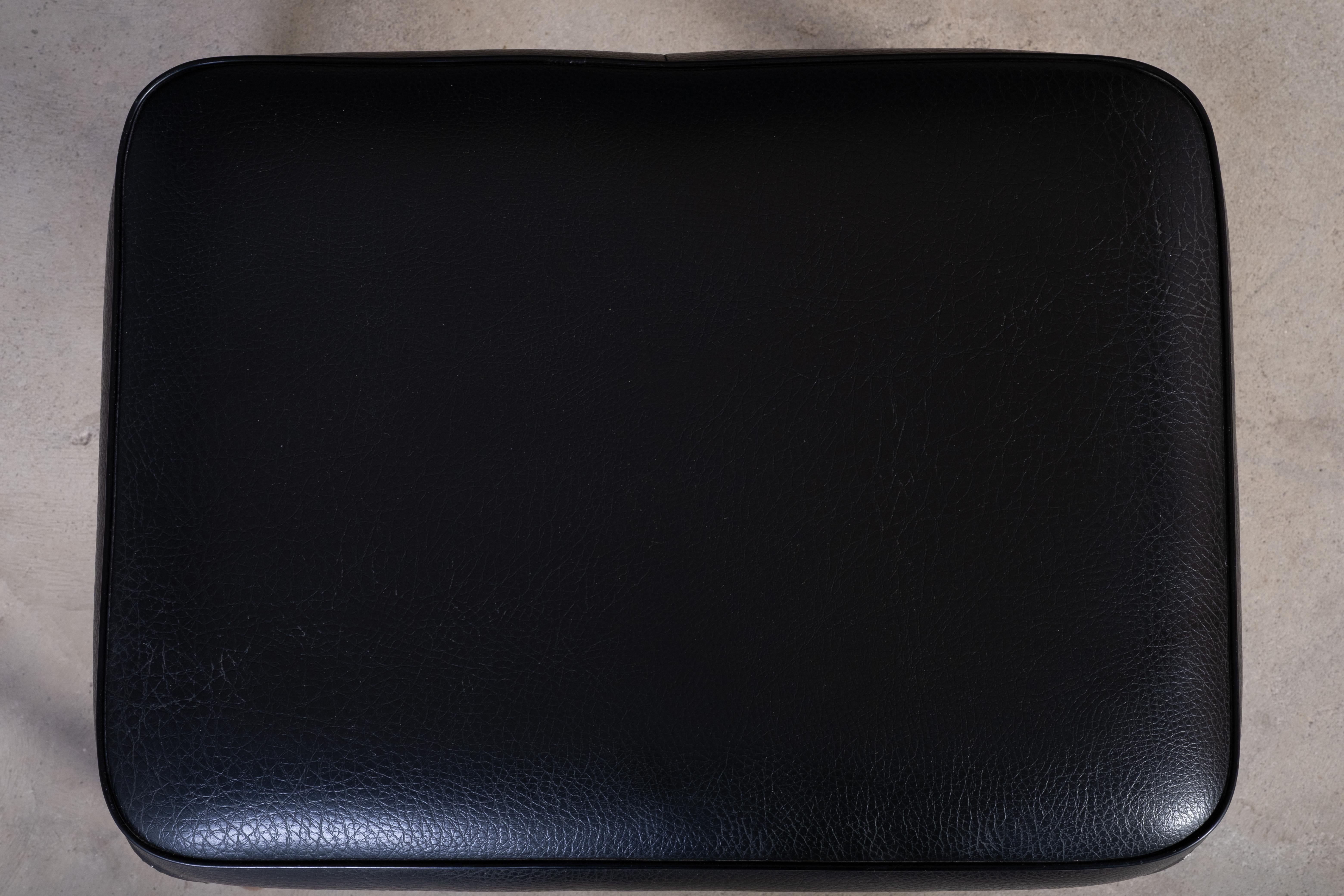 Taburete danés de teca, años 60 en Bueno estado para la venta en Nørre Aaby, DK