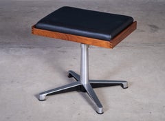 Tabouret pivotant danois en teck avec assise en cuir noir, années 1960