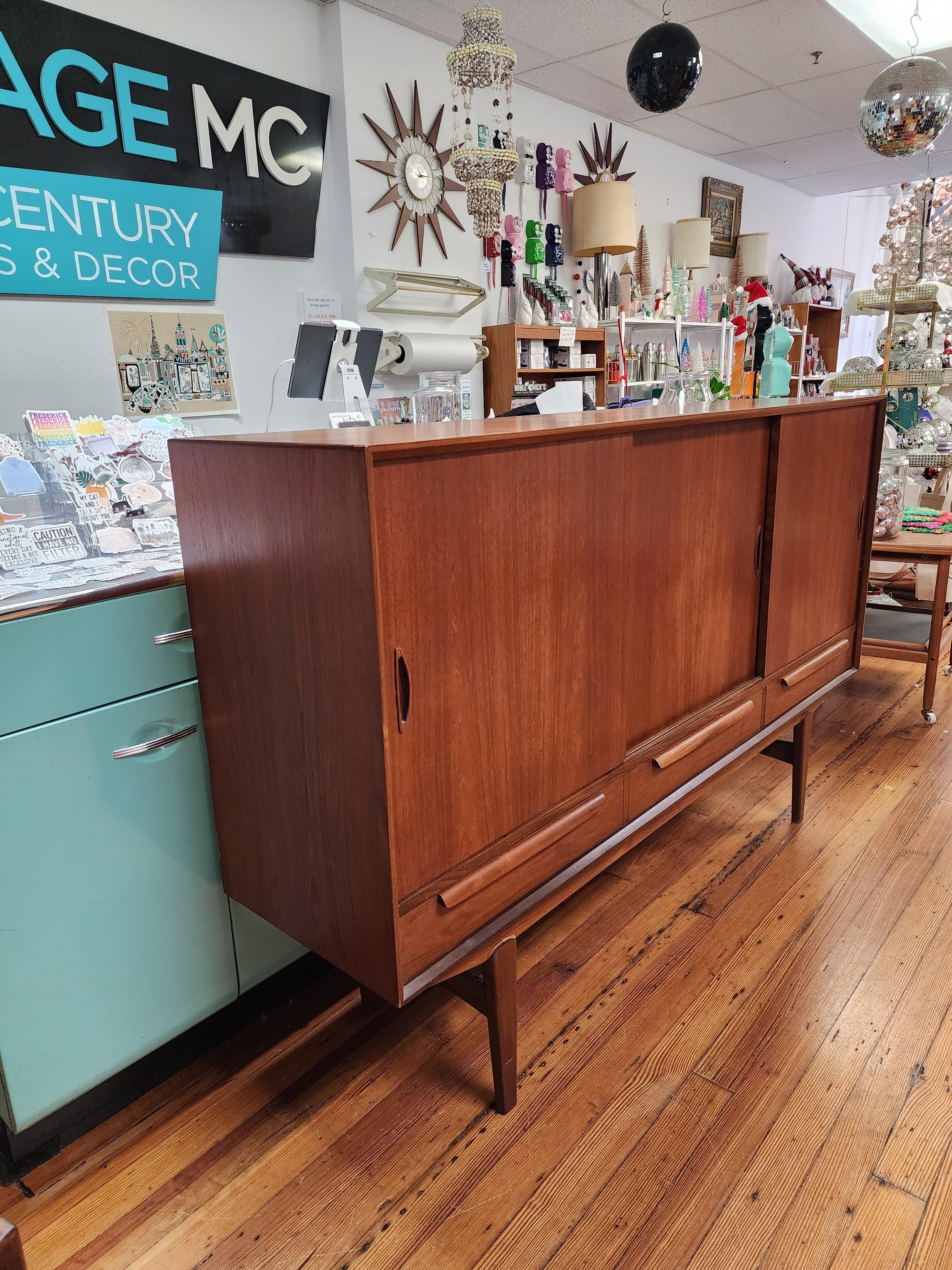 Danish Teak Tall Sideboard with Mirror In Good Condition For Sale In Frederick, MD