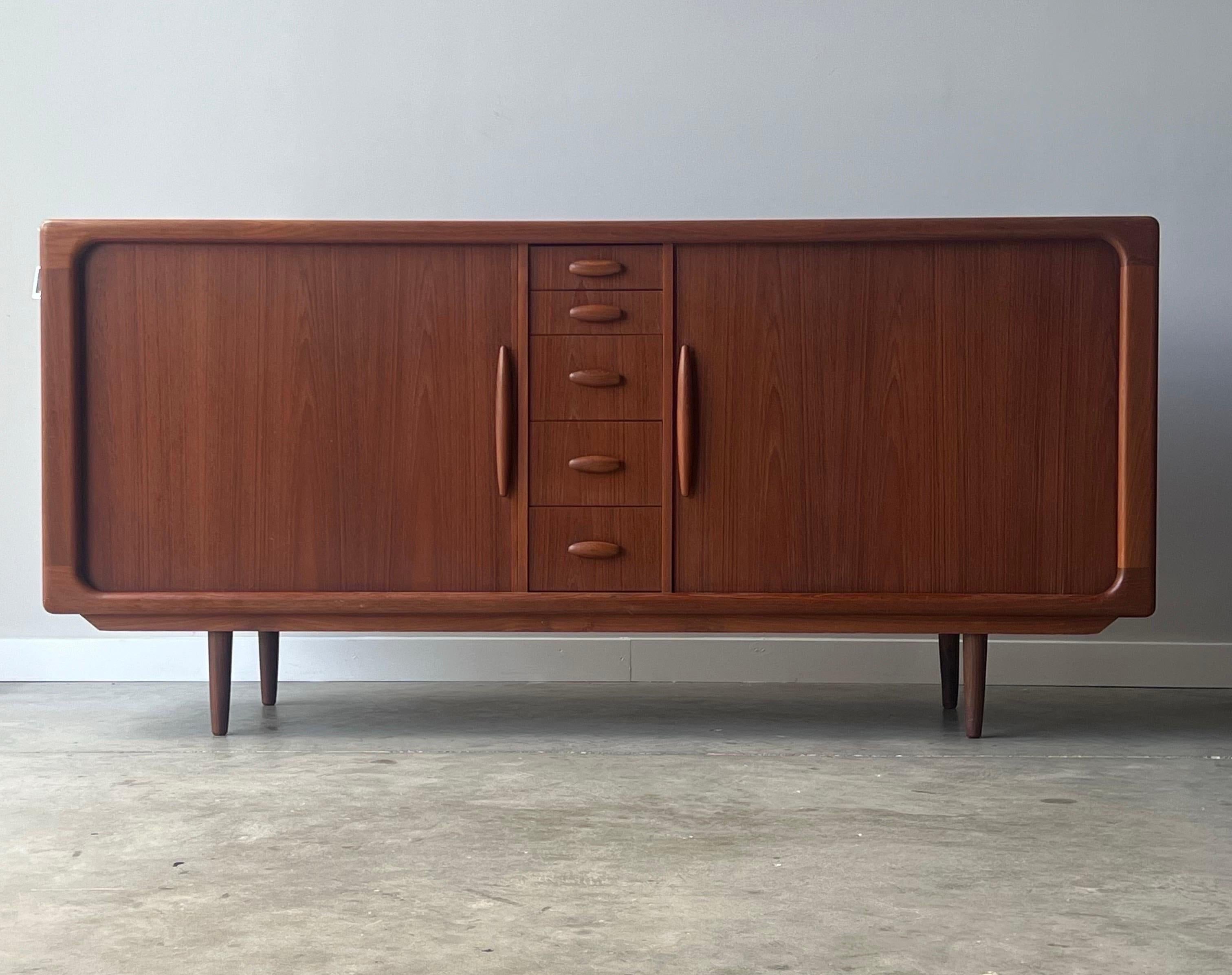Danish Teak Ten Drawer Dresser / Sideboard by Dyrlund 1