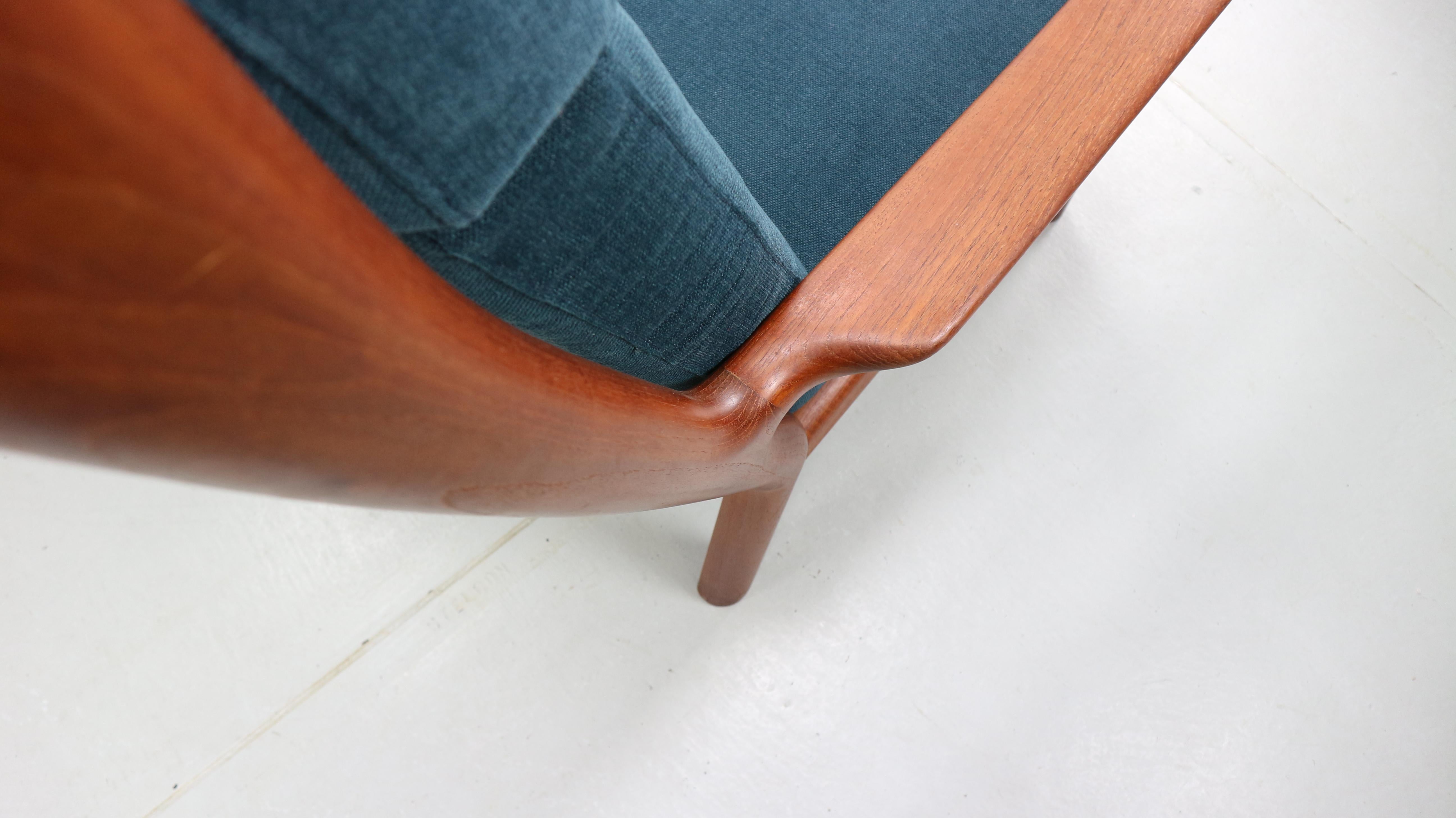Danish Teak Three-Seat Sofa by Juul Kristensen for Glostrup Mobelfabrik 11