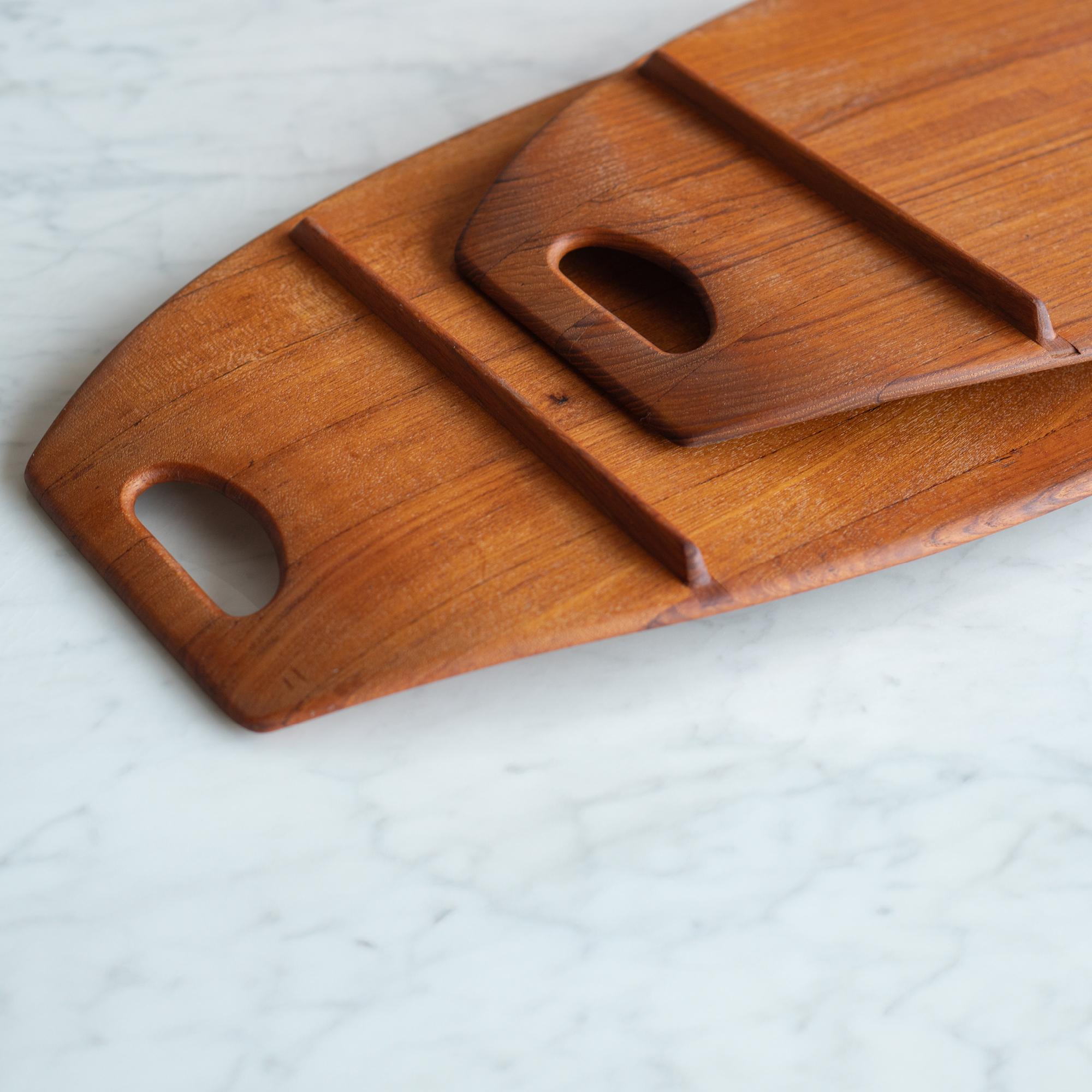 Danish Teak Trays by Jens Quistgaard for Dansk, Pair (Teakholz) im Angebot