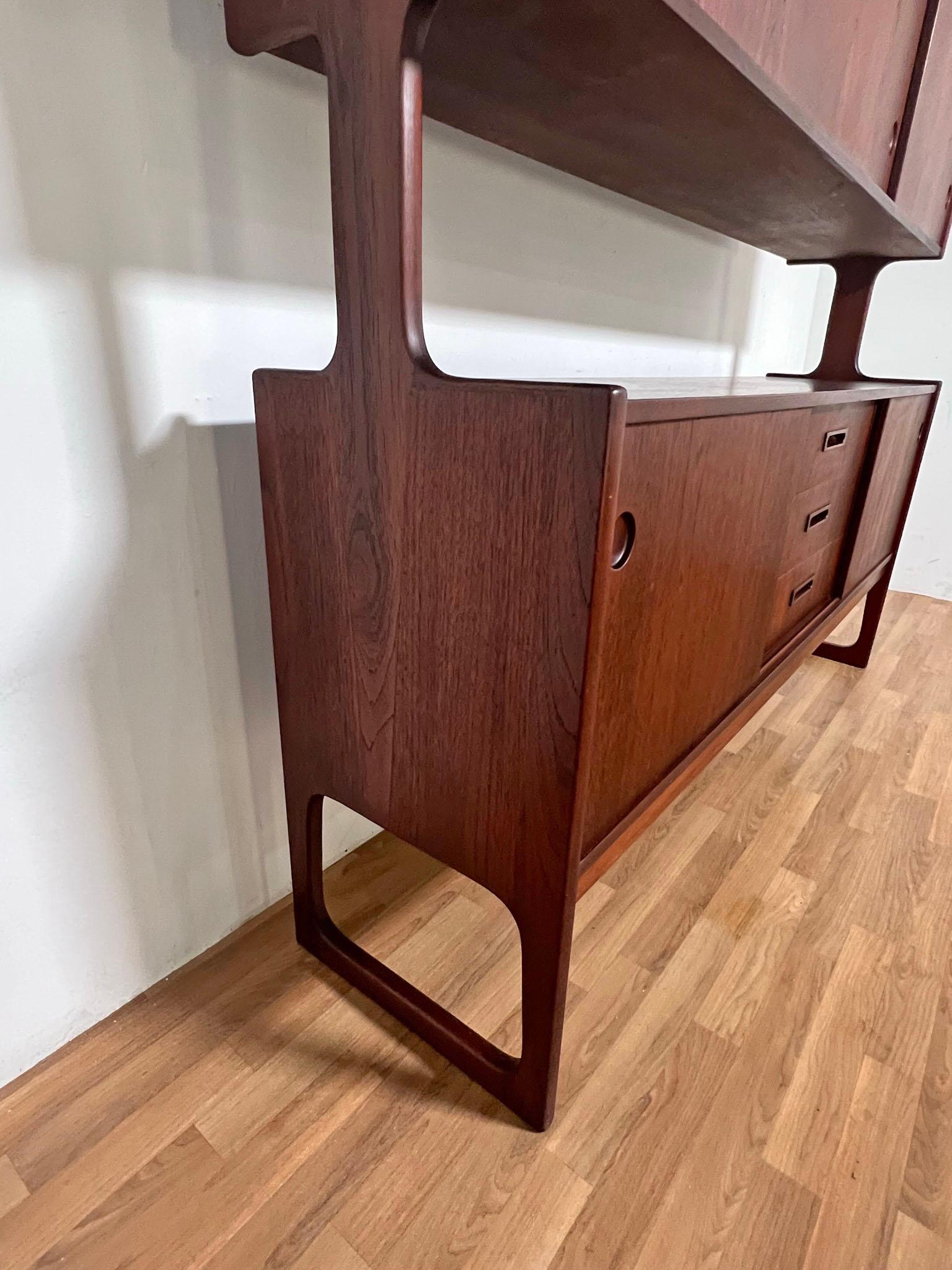 Danish Teak Two Tier Credenza in the Style of Hans Wegner, Circa 1960s 9