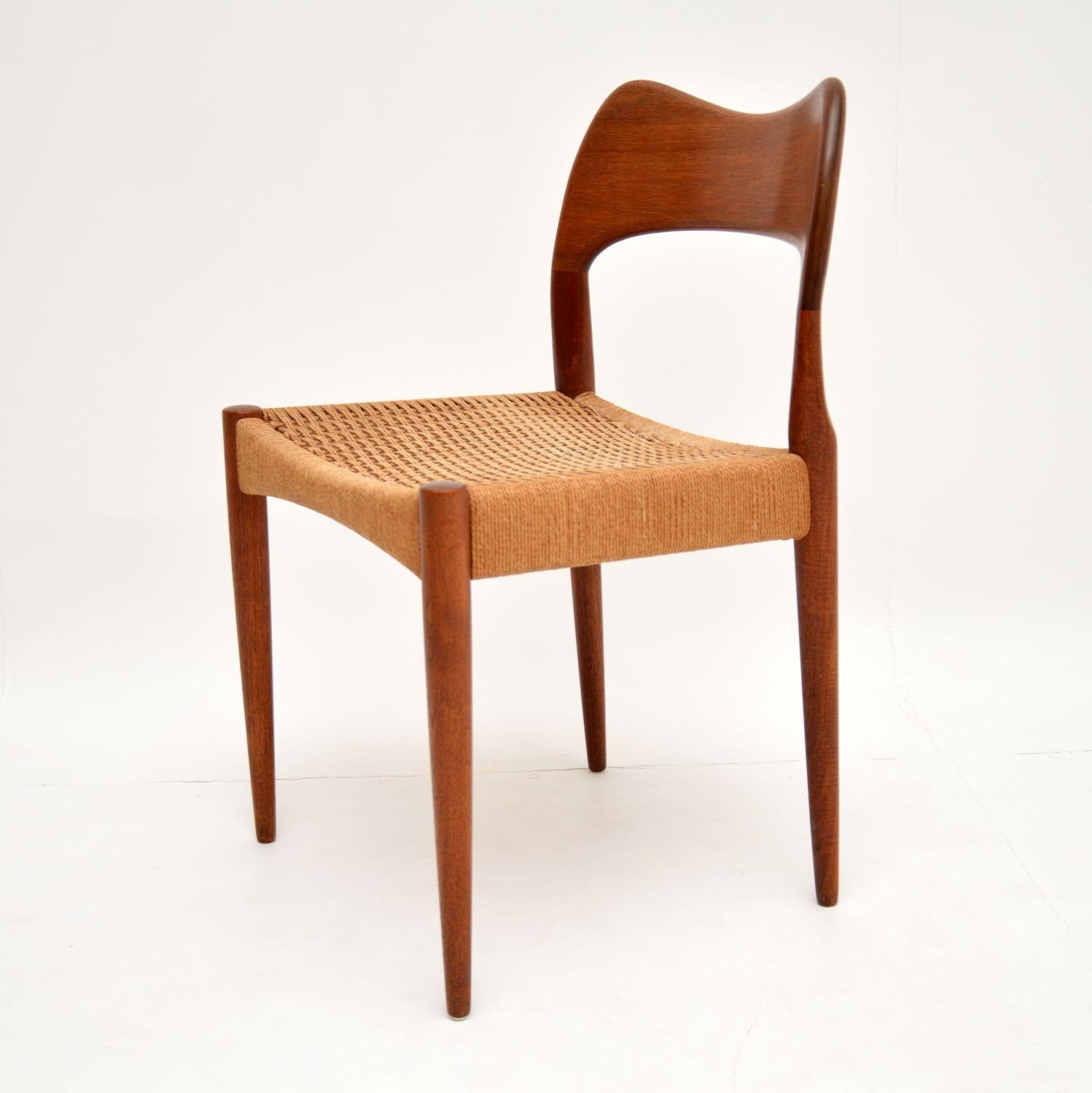 Mid-Century Modern Danish Teak Vintage Chair by Arne Hovmand-Olsen for Mogens Kold