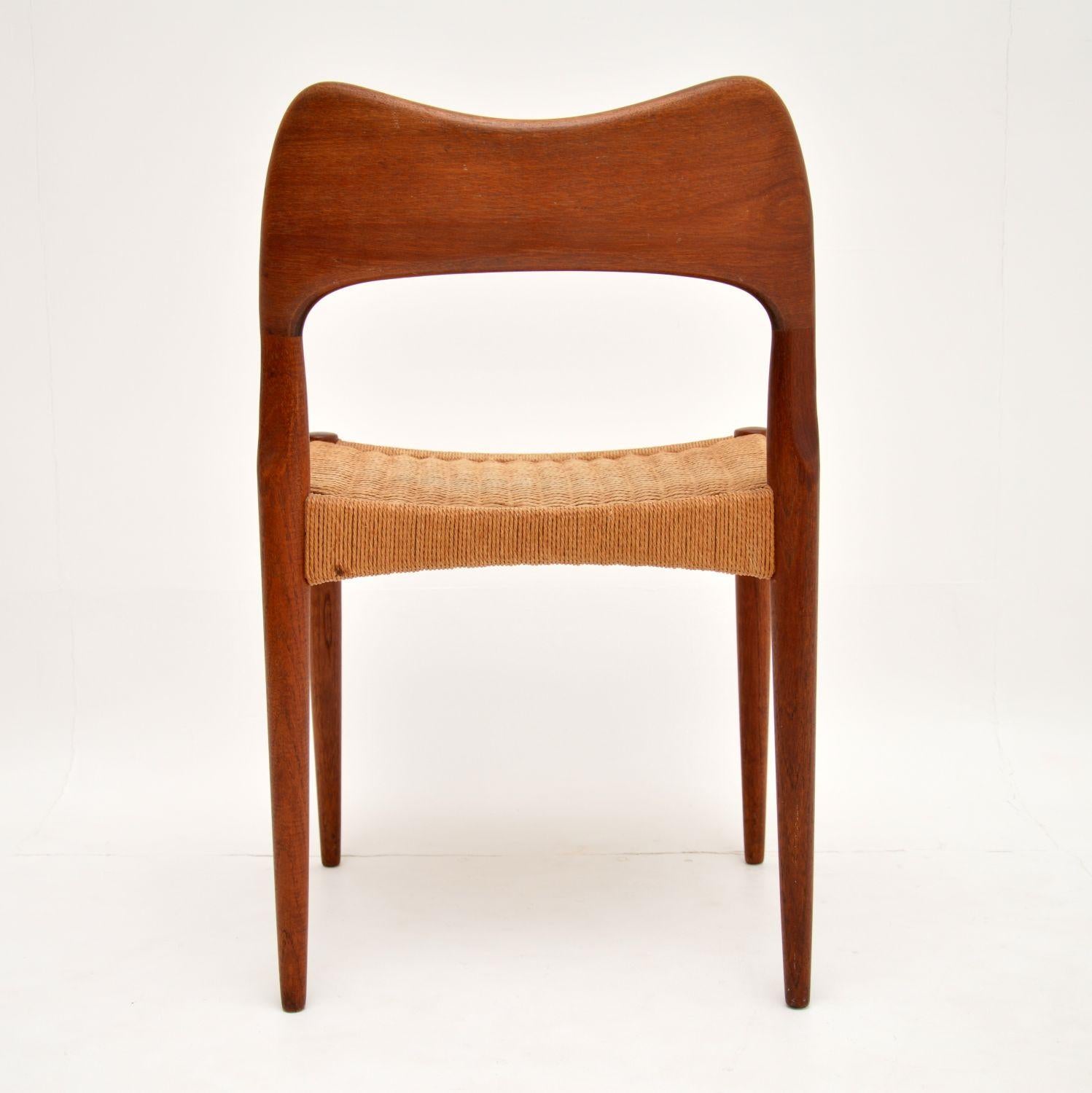 Danish Teak Vintage Chair by Arne Hovmand-Olsen for Mogens Kold 3