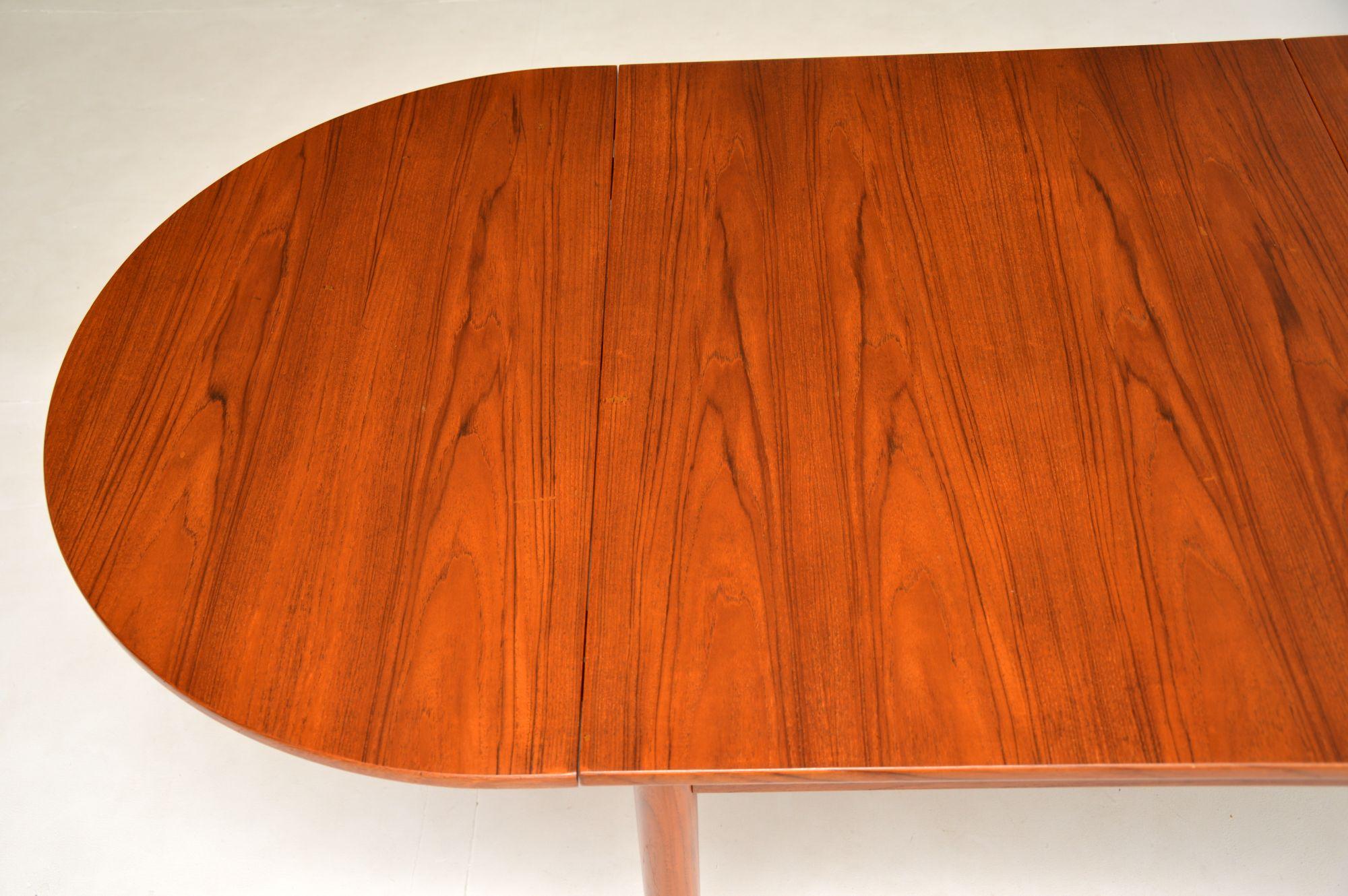 20th Century Danish Teak Vintage Drop Leaf Dining Table by Bernhard Pedersen For Sale