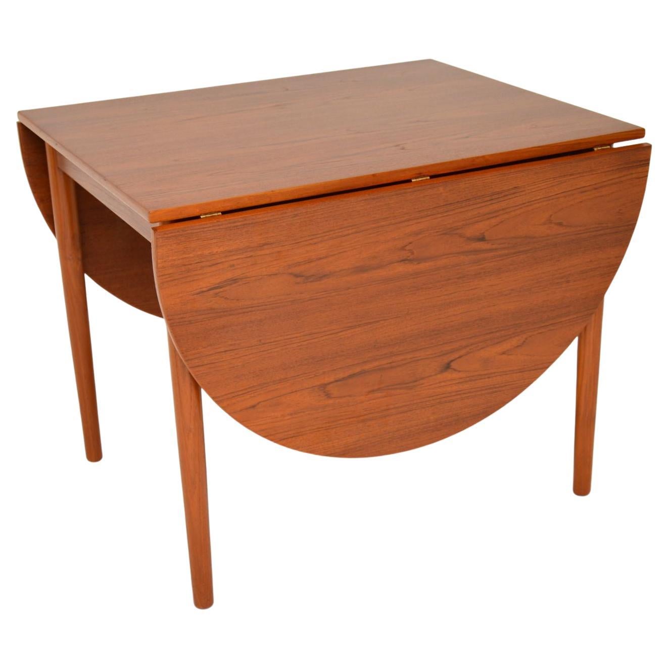 Antique and Vintage Dropleaf and Pembroke Tables 846 For Sale at