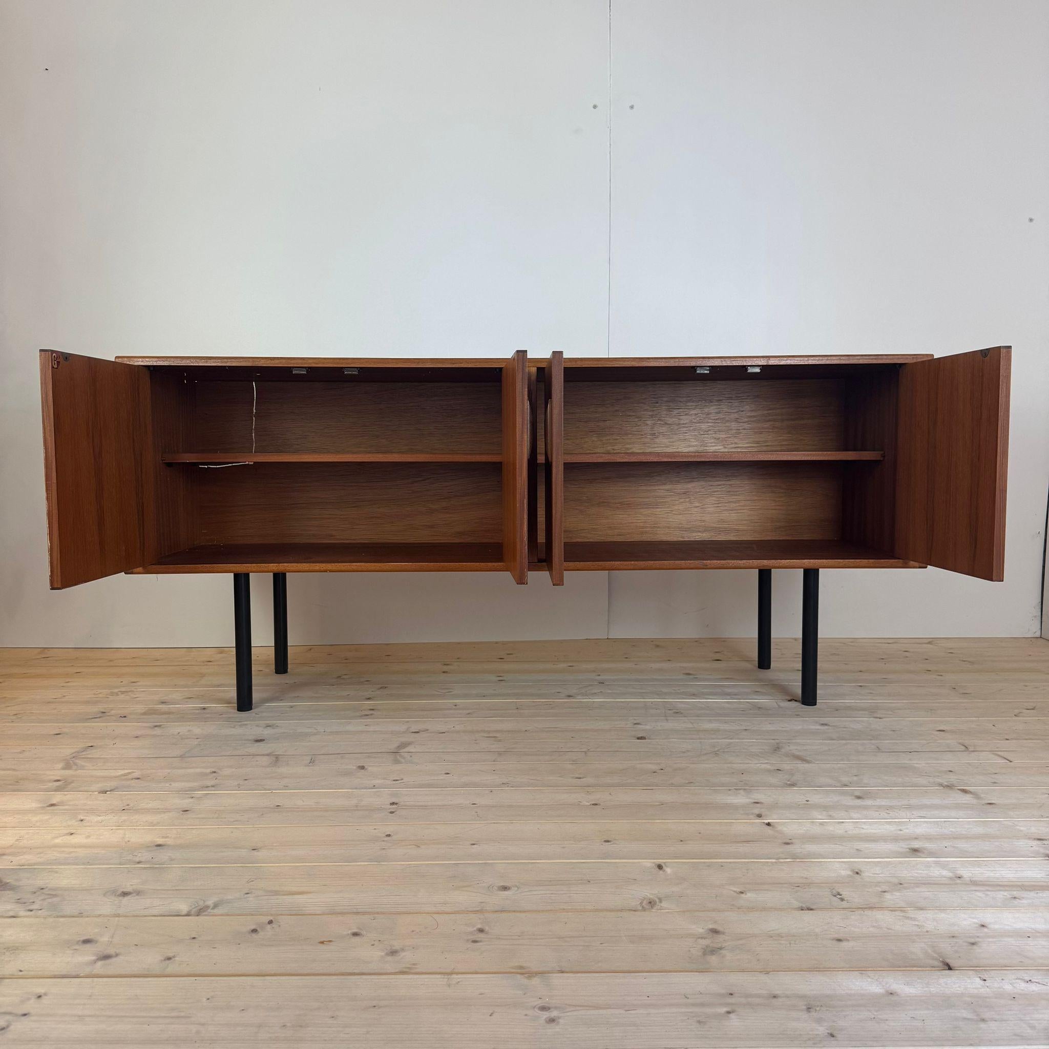 Dänisches Sideboard aus Teakholz im Vintage-Stil im Angebot 2