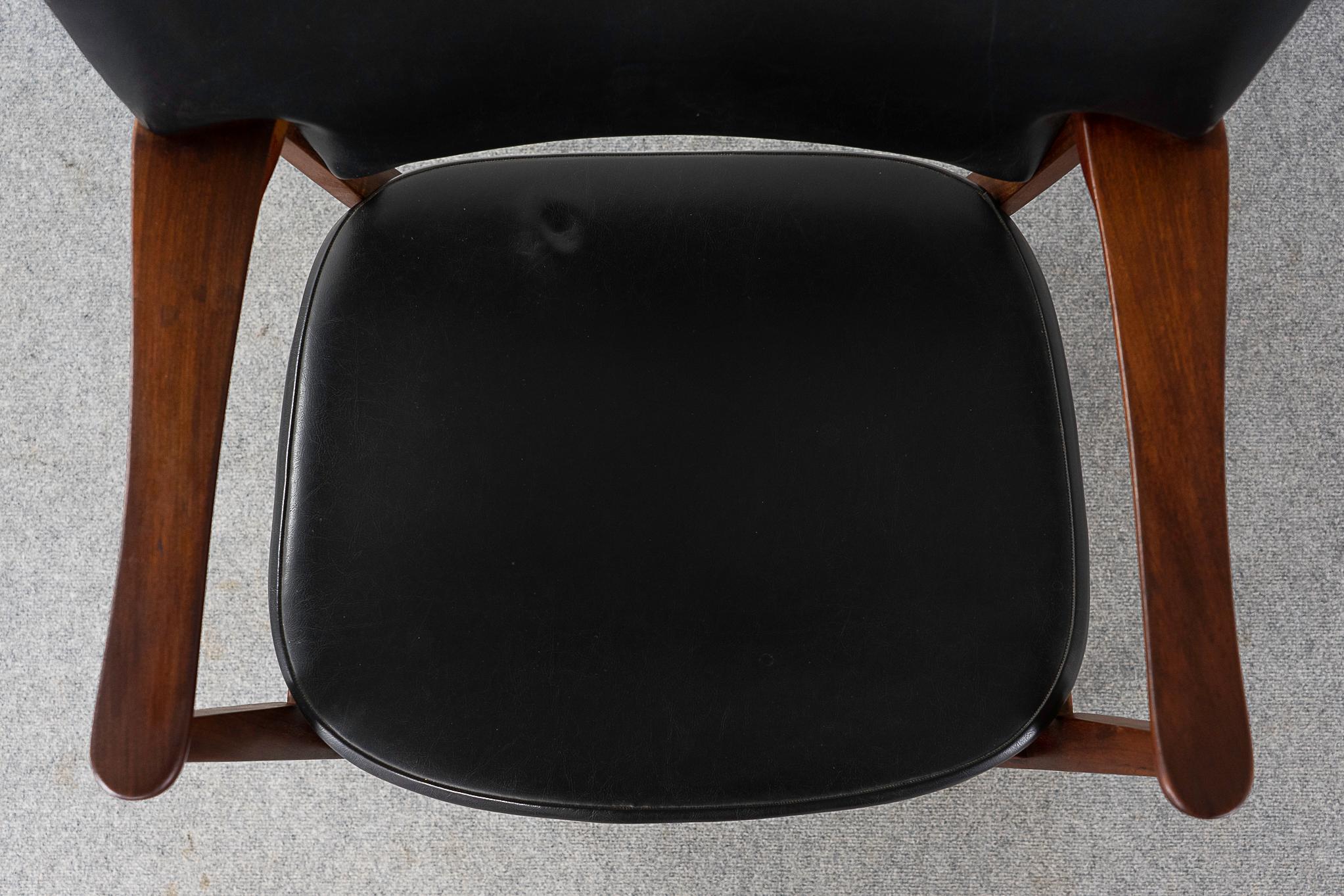 Danish Teak & Vinyl Arm Chair For Sale 2