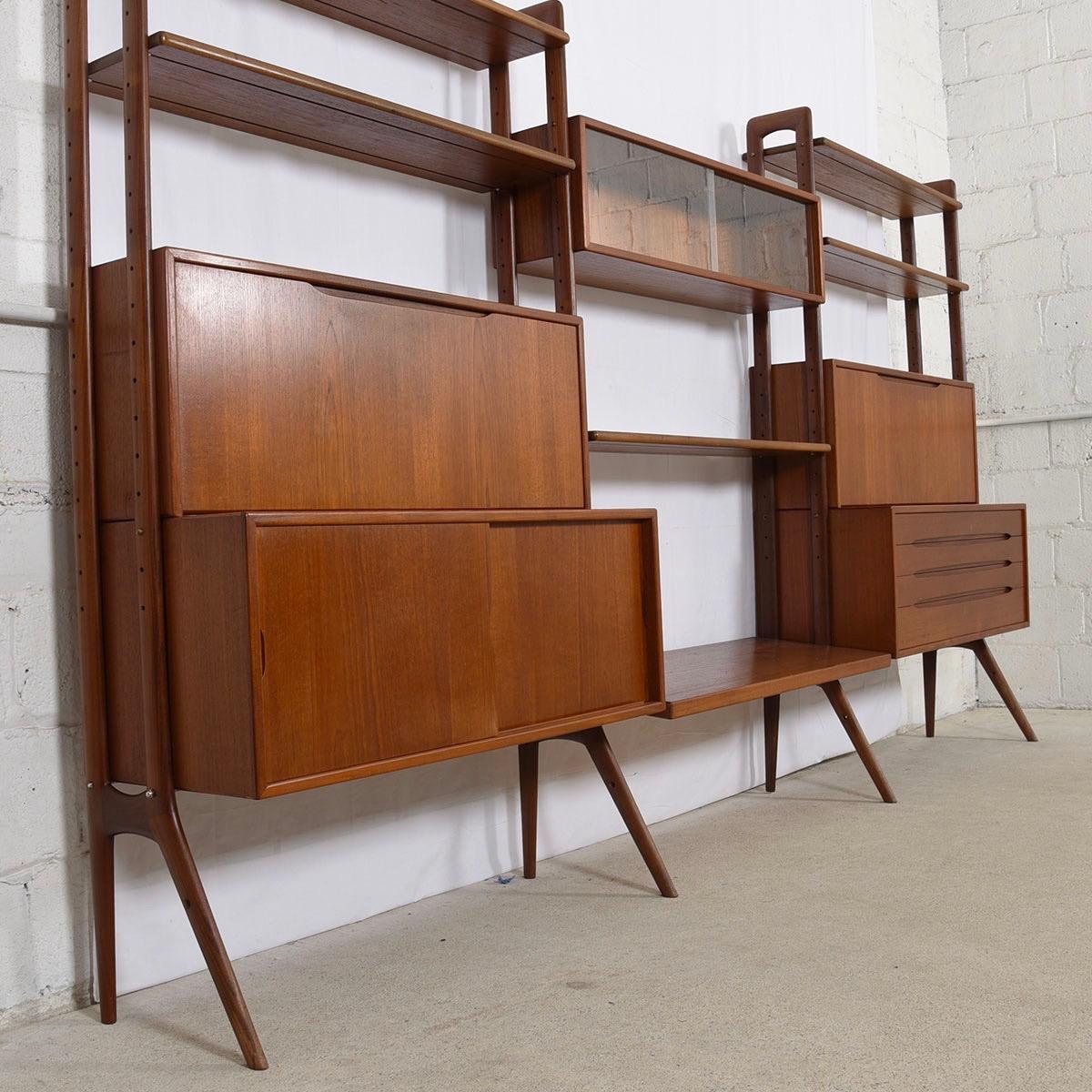 Danish Teak Wall Unit Modular Room Divider by Kurt Ostervig In Good Condition For Sale In Kensington, MD