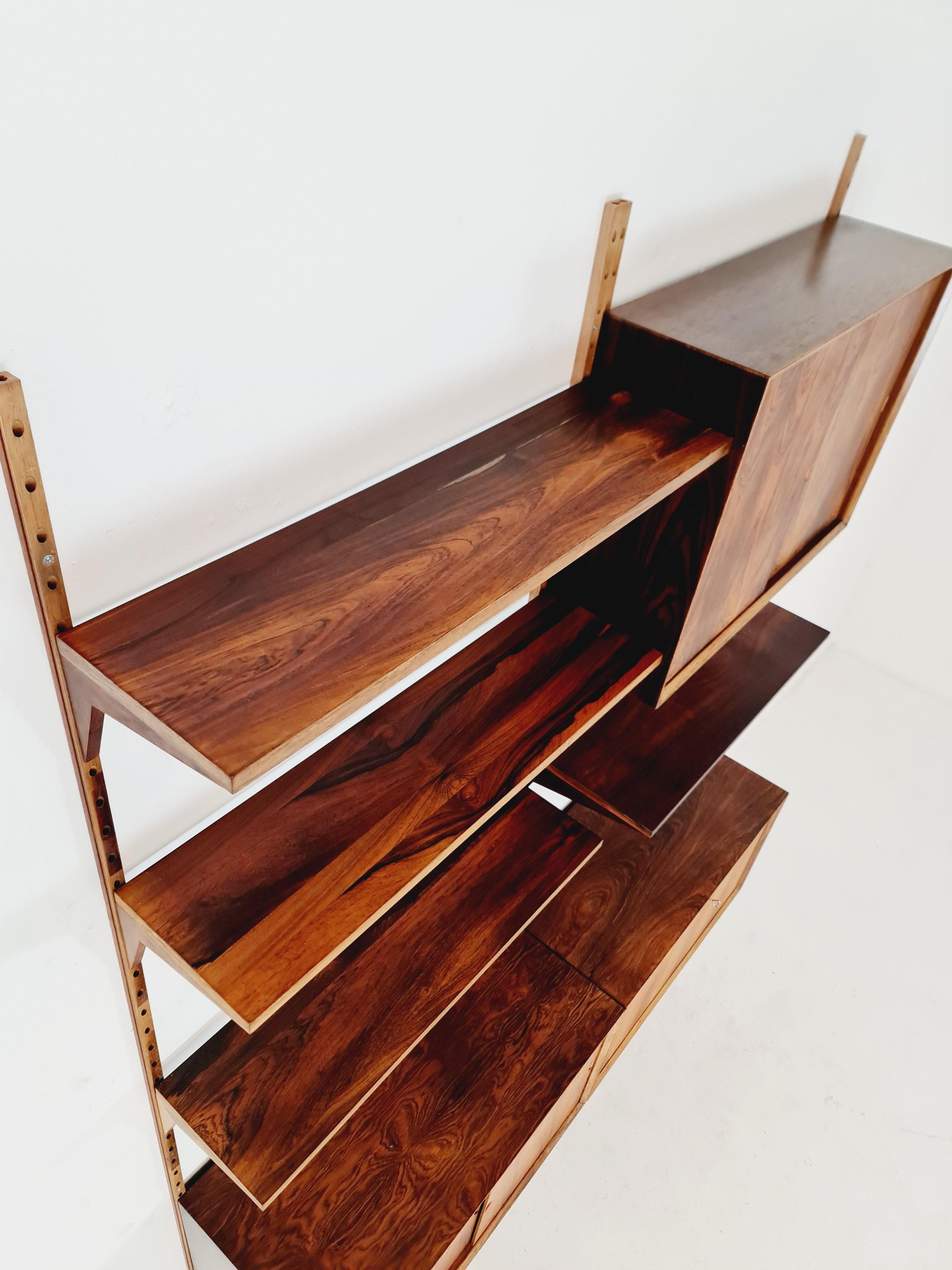 Pensile danese in teak con mobile bar  di Poul Cadovius per Cado, Danimarca, 1960 in vendita 3