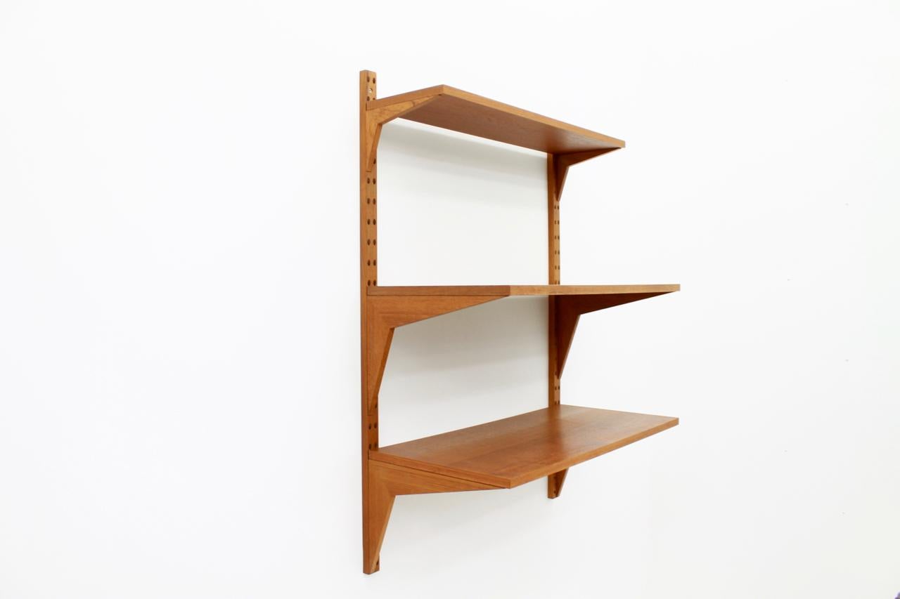 Danish Teak Wood Shelf by Poul Cadovius for Cado, 1960s In Good Condition In Frankfurt / Dreieich, DE