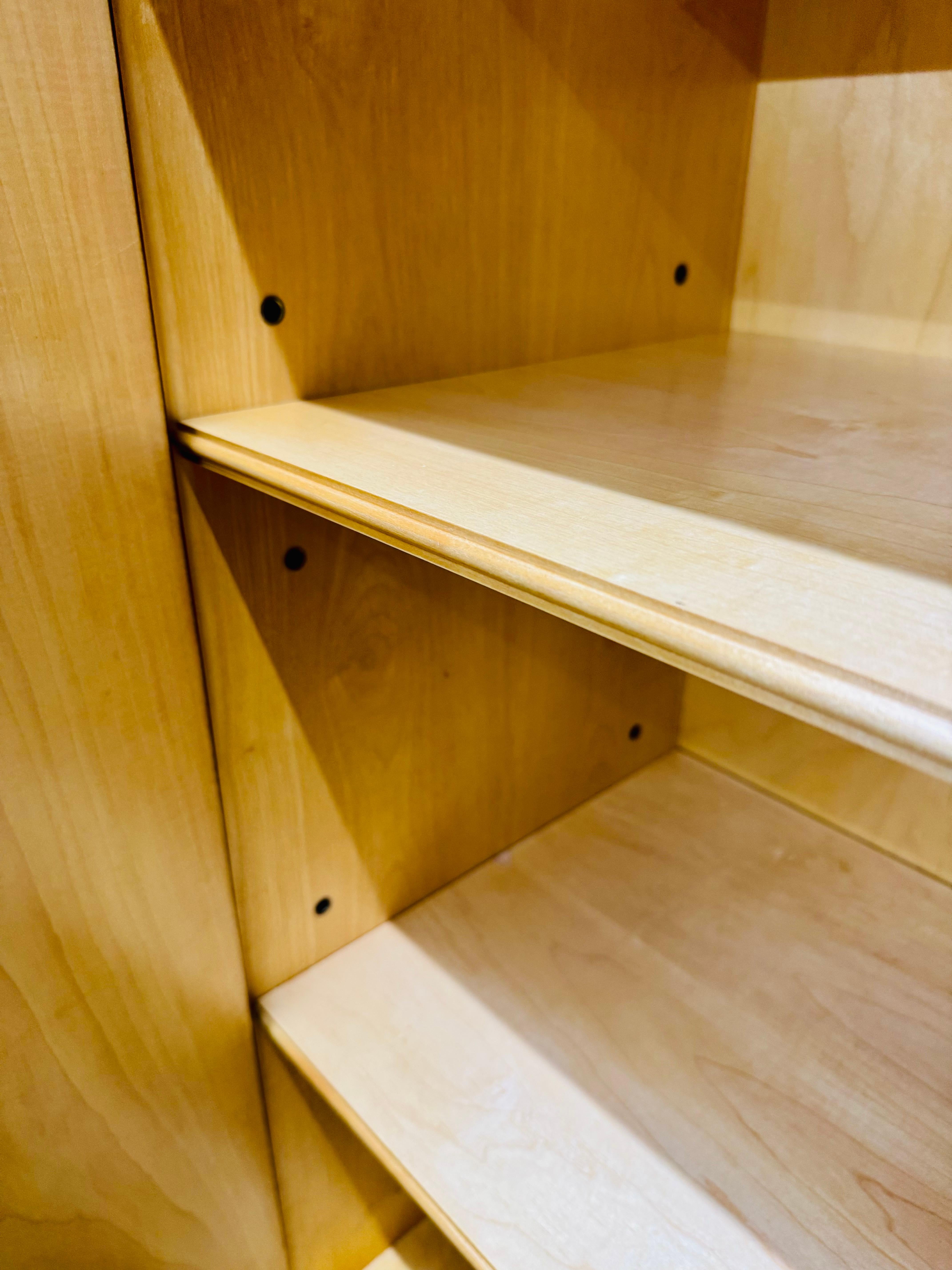 Dänisches Teakholz Highboard im Angebot 10