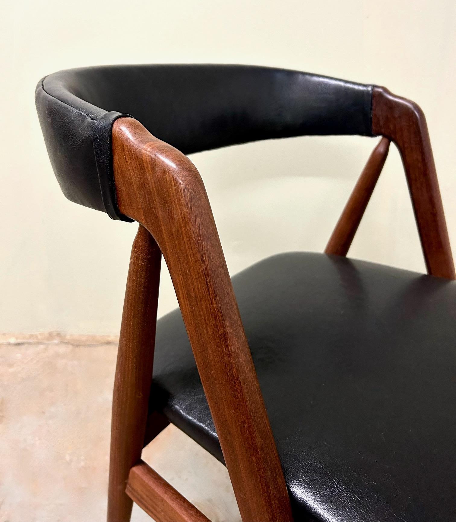 Danish Thomas Harlev for Farstrup Teak and Black Vinyl Dining Desk Chair 1950s For Sale 1