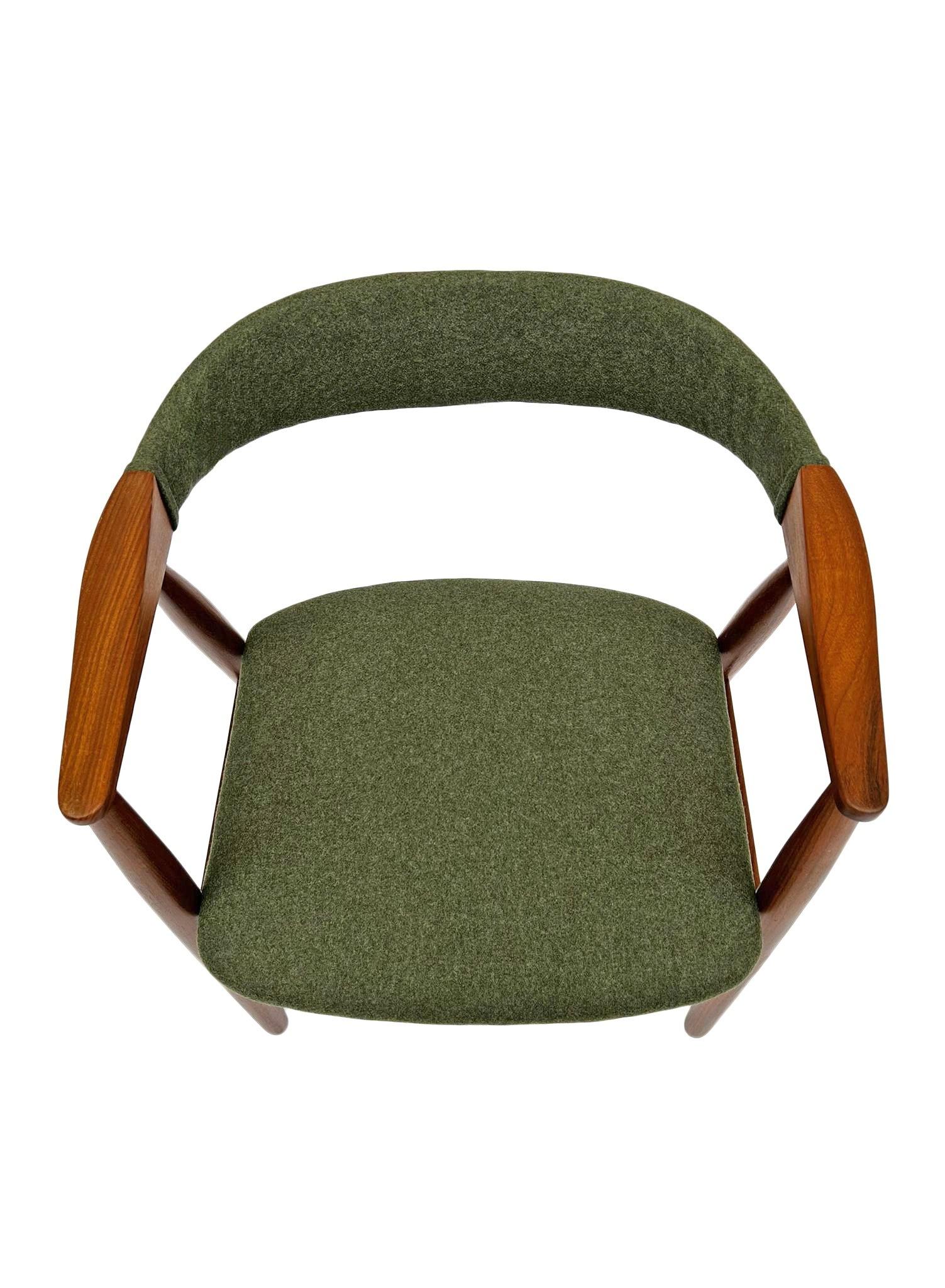 Danish Thomas Harlev Model 213 for Farstrup Teak and Green Wool Office Armchair 5